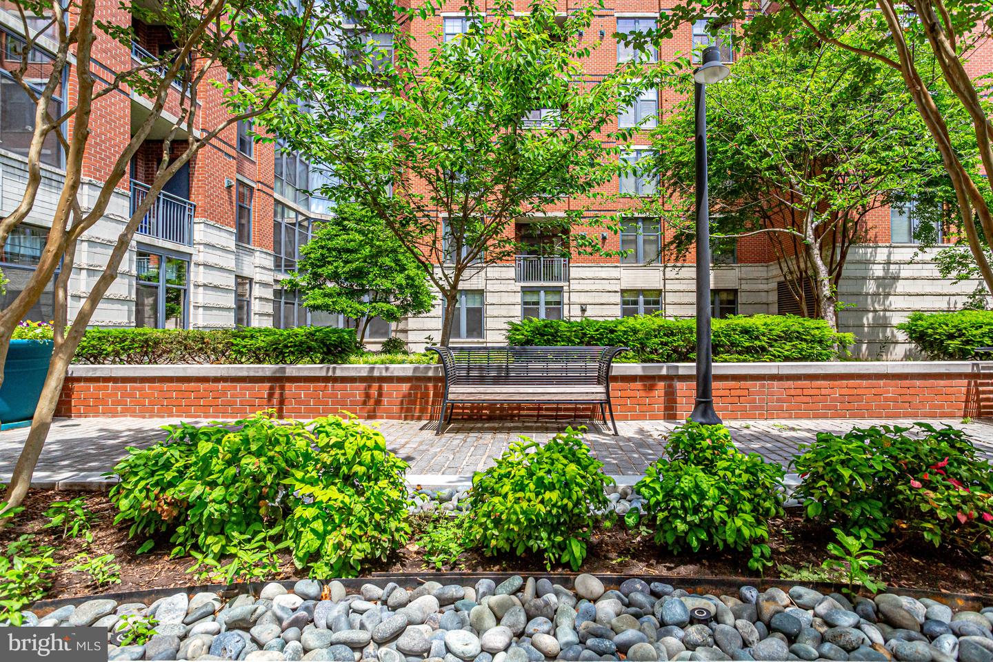 1021 N GARFIELD ST #914, ARLINGTON, Virginia 22201, 2 Bedrooms Bedrooms, ,1 BathroomBathrooms,Residential,For sale,1021 N GARFIELD ST #914,VAAR2064306 MLS # VAAR2064306