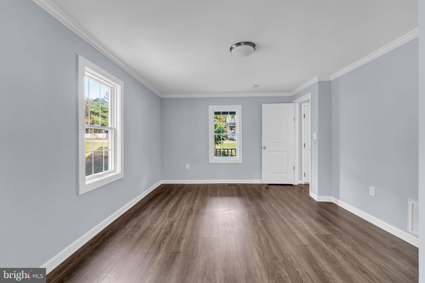 879 STATION ST, HERNDON, Virginia 20170, 3 Bedrooms Bedrooms, ,2 BathroomsBathrooms,Residential,For sale,879 STATION ST,VAFX2270018 MLS # VAFX2270018