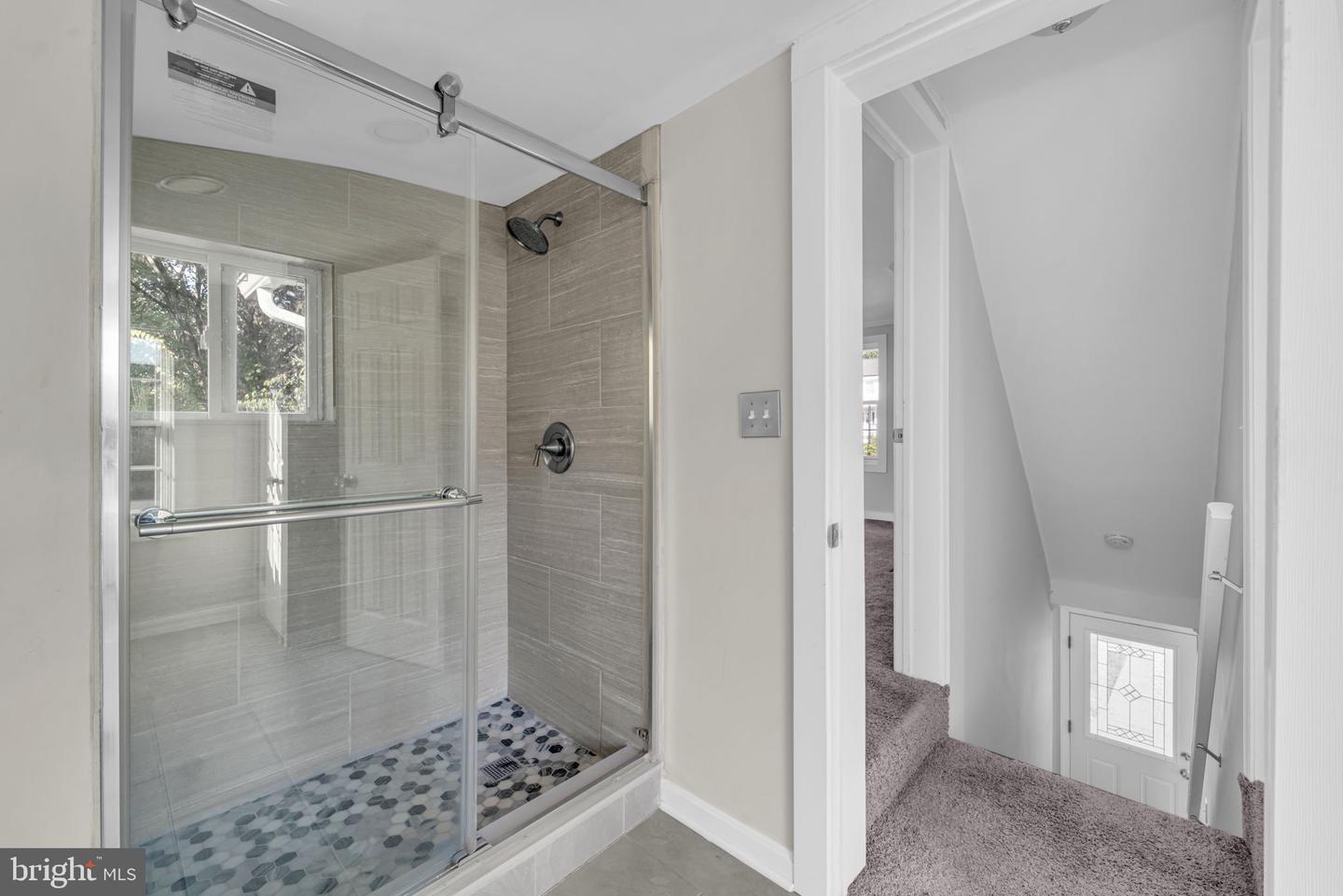879 STATION ST, HERNDON, Virginia 20170, 3 Bedrooms Bedrooms, ,2 BathroomsBathrooms,Residential,For sale,879 STATION ST,VAFX2270018 MLS # VAFX2270018