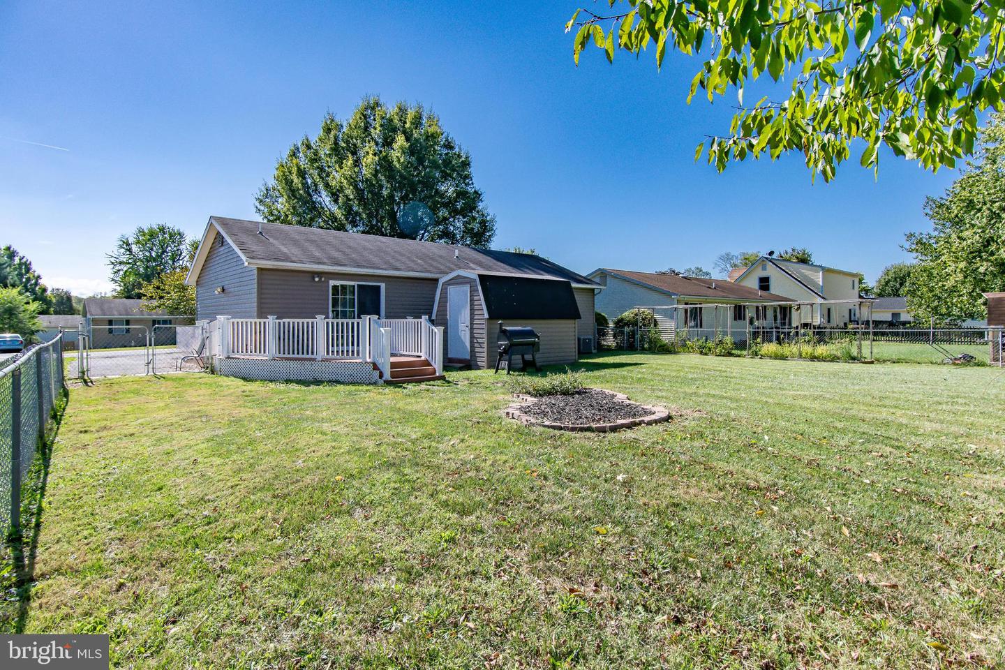 107 GOLDEN POND CIR, STEPHENS CITY, Virginia 22655, 3 Bedrooms Bedrooms, ,2 BathroomsBathrooms,Residential,For sale,107 GOLDEN POND CIR,VAFV2037128 MLS # VAFV2037128