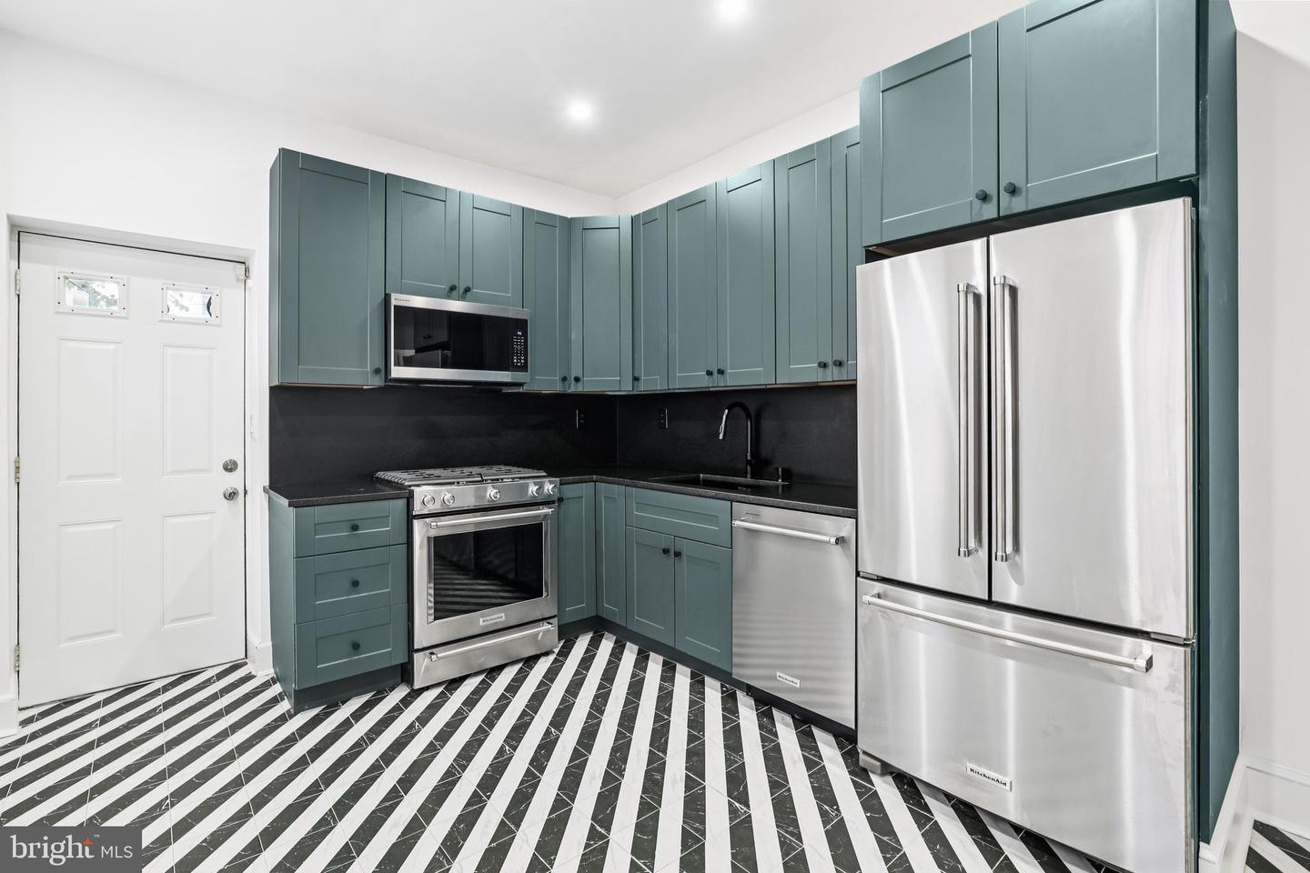 1507 MARION ST NW, WASHINGTON, District Of Columbia 20001, 4 Bedrooms Bedrooms, ,3 BathroomsBathrooms,Residential,For sale,1507 MARION ST NW,DCDC2224926 MLS # DCDC2224926