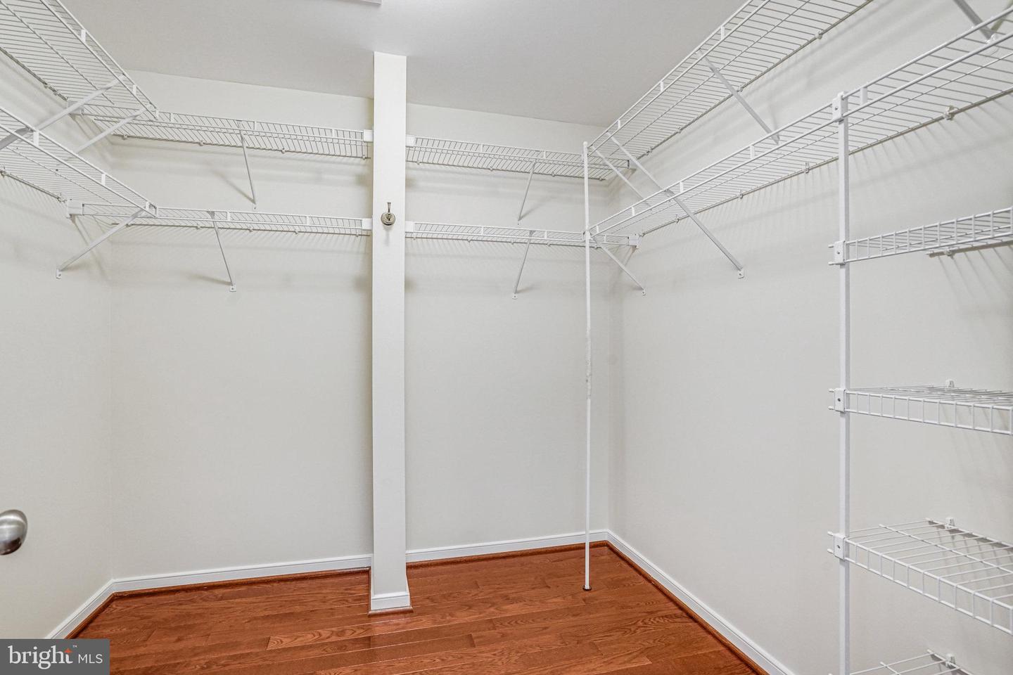 3941 OLD DOMINION BLVD, ALEXANDRIA, Virginia 22305, 3 Bedrooms Bedrooms, ,2 BathroomsBathrooms,Residential,For sale,3941 OLD DOMINION BLVD,VAAX2050402 MLS # VAAX2050402