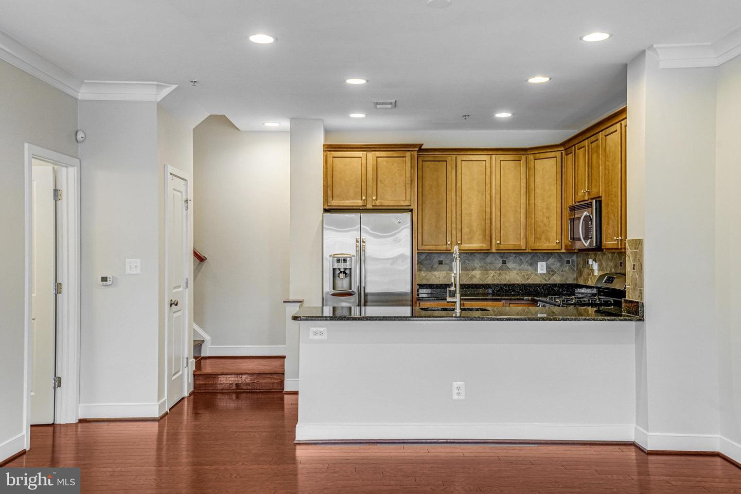 3941 OLD DOMINION BLVD, ALEXANDRIA, Virginia 22305, 3 Bedrooms Bedrooms, ,2 BathroomsBathrooms,Residential,For sale,3941 OLD DOMINION BLVD,VAAX2050402 MLS # VAAX2050402