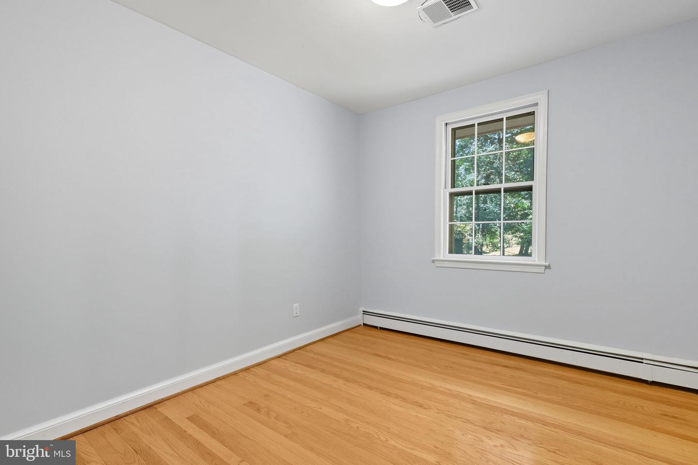 4208 DUNCAN DR, ANNANDALE, Virginia 22003, 5 Bedrooms Bedrooms, ,3 BathroomsBathrooms,Residential,For sale,4208 DUNCAN DR,VAFX2272354 MLS # VAFX2272354