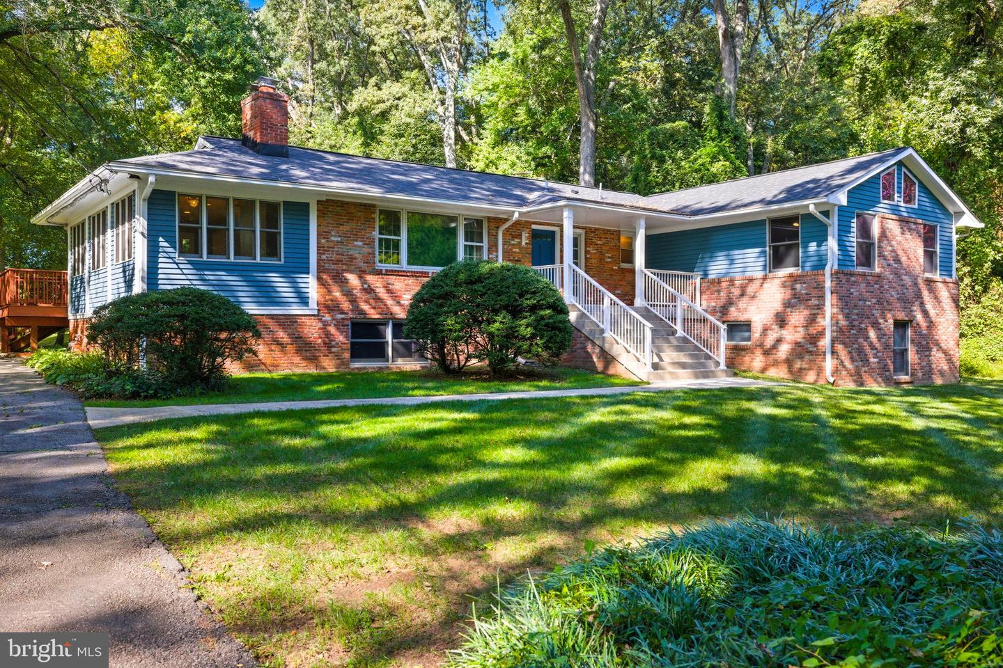 4208 DUNCAN DR, ANNANDALE, Virginia 22003, 5 Bedrooms Bedrooms, ,3 BathroomsBathrooms,Residential,For sale,4208 DUNCAN DR,VAFX2272354 MLS # VAFX2272354