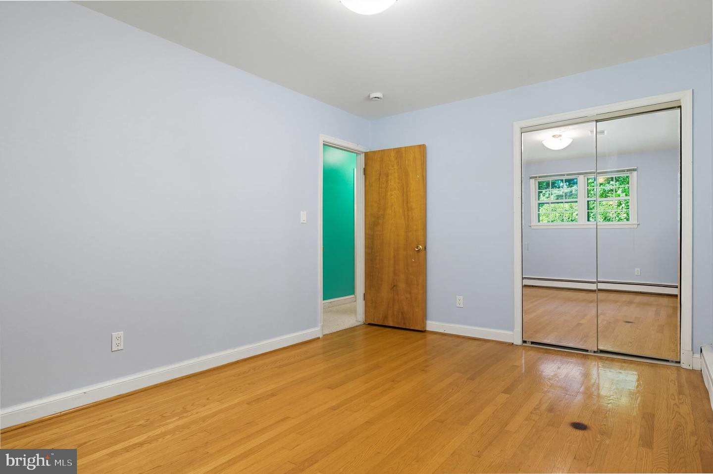 4208 DUNCAN DR, ANNANDALE, Virginia 22003, 5 Bedrooms Bedrooms, ,3 BathroomsBathrooms,Residential,For sale,4208 DUNCAN DR,VAFX2272354 MLS # VAFX2272354
