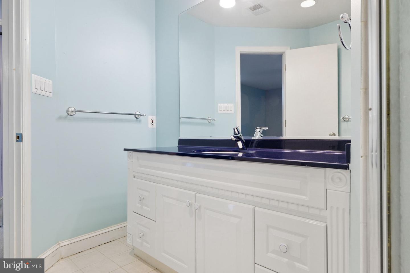4208 DUNCAN DR, ANNANDALE, Virginia 22003, 5 Bedrooms Bedrooms, ,3 BathroomsBathrooms,Residential,For sale,4208 DUNCAN DR,VAFX2272354 MLS # VAFX2272354