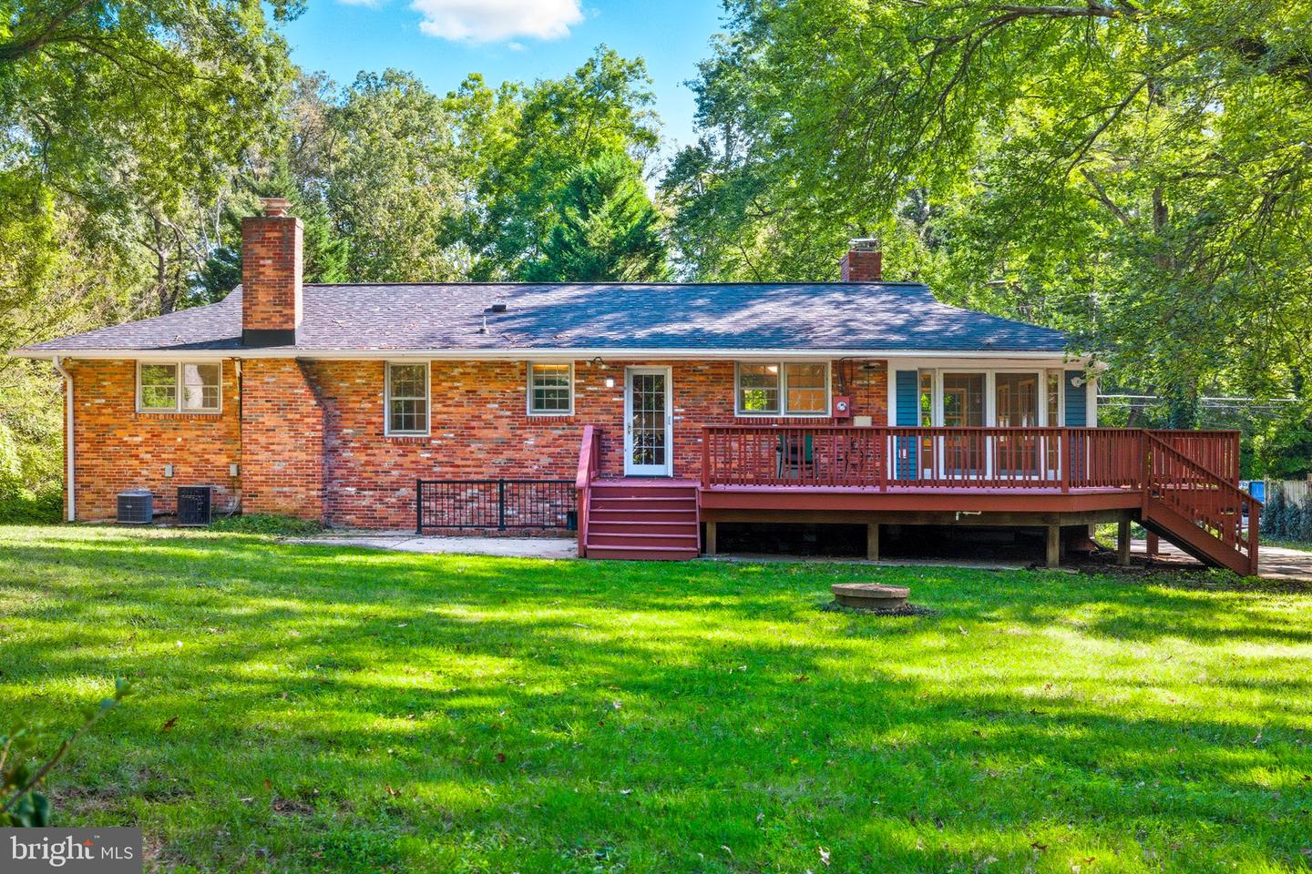 4208 DUNCAN DR, ANNANDALE, Virginia 22003, 5 Bedrooms Bedrooms, ,3 BathroomsBathrooms,Residential,For sale,4208 DUNCAN DR,VAFX2272354 MLS # VAFX2272354