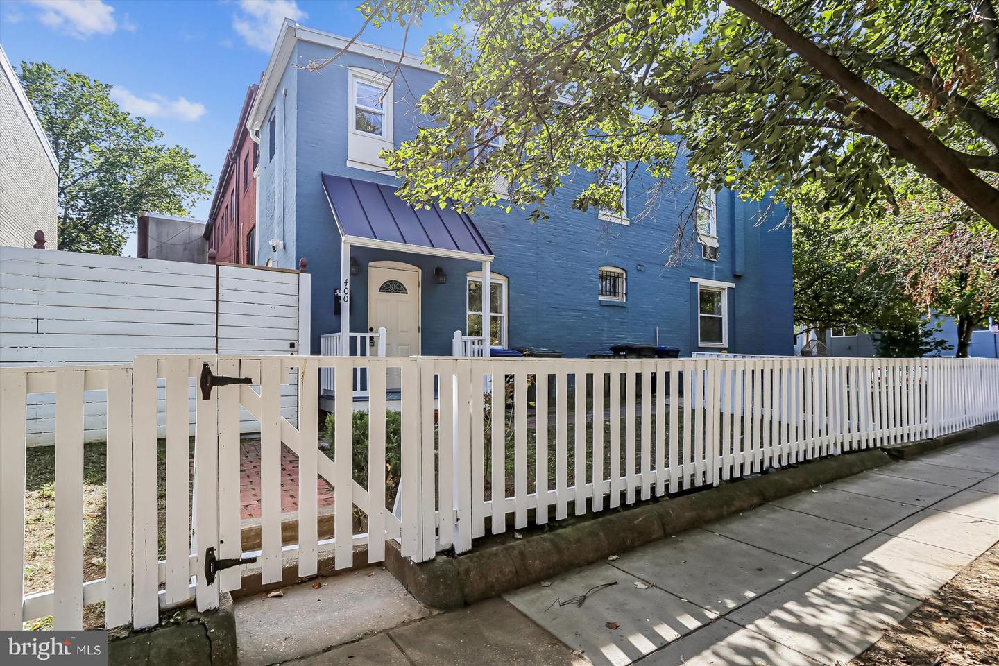 400 15TH ST SE, WASHINGTON, District Of Columbia 20003, 4 Bedrooms Bedrooms, ,2 BathroomsBathrooms,Residential,For sale,400 15TH ST SE,DCDC2225294 MLS # DCDC2225294