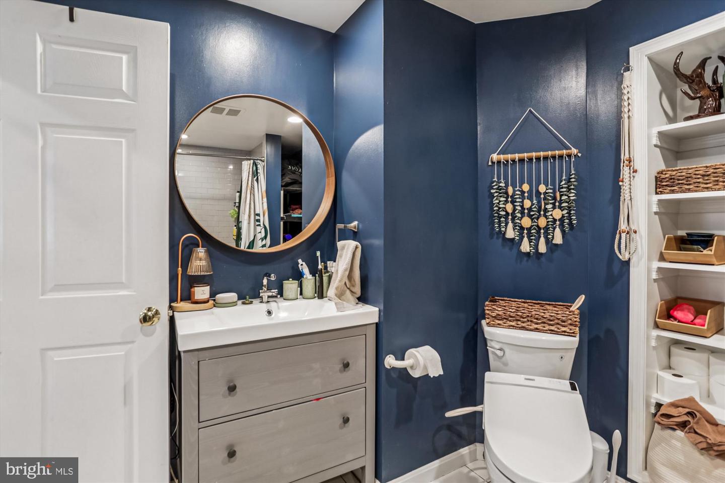 400 15TH ST SE, WASHINGTON, District Of Columbia 20003, 4 Bedrooms Bedrooms, ,2 BathroomsBathrooms,Residential,For sale,400 15TH ST SE,DCDC2225294 MLS # DCDC2225294
