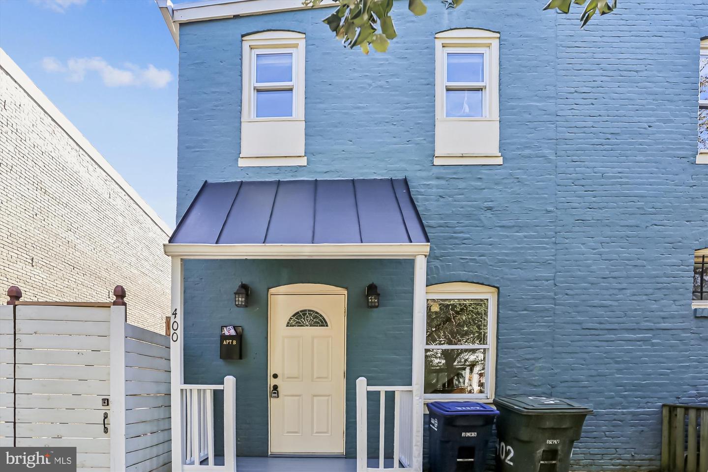 400 15TH ST SE, WASHINGTON, District Of Columbia 20003, 4 Bedrooms Bedrooms, ,2 BathroomsBathrooms,Residential,For sale,400 15TH ST SE,DCDC2225294 MLS # DCDC2225294