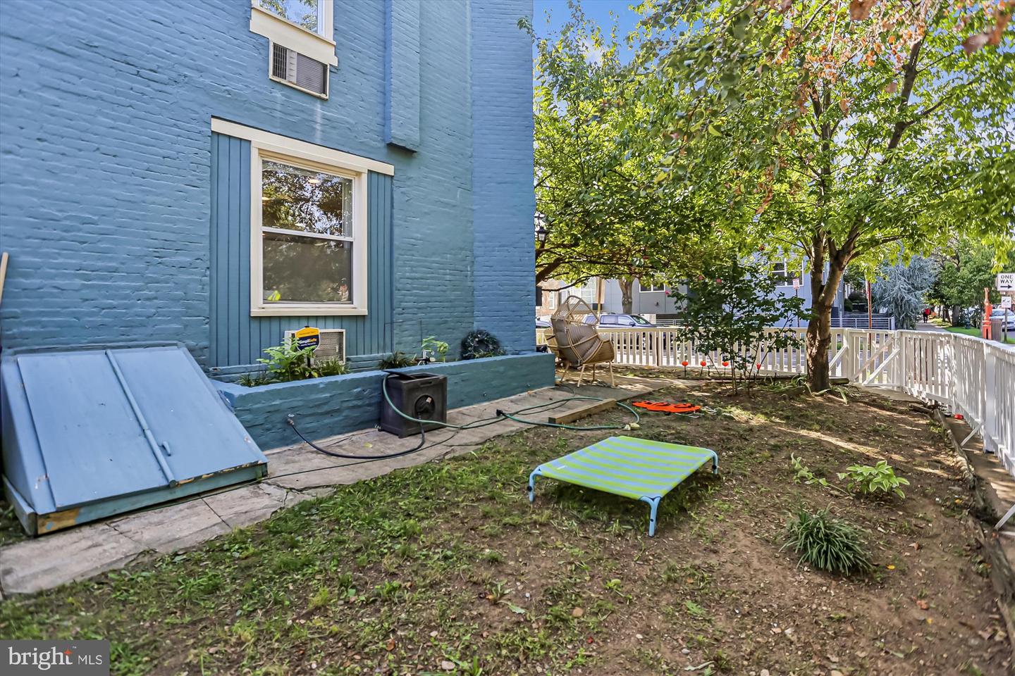 400 15TH ST SE, WASHINGTON, District Of Columbia 20003, 4 Bedrooms Bedrooms, ,2 BathroomsBathrooms,Residential,For sale,400 15TH ST SE,DCDC2225294 MLS # DCDC2225294