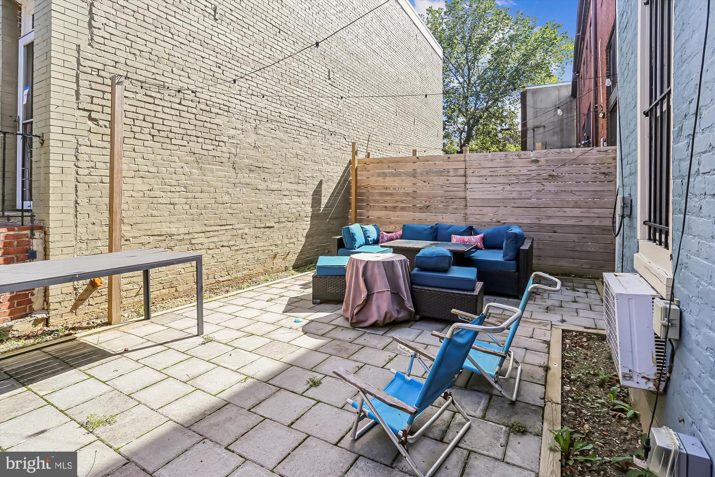400 15TH ST SE, WASHINGTON, District Of Columbia 20003, 4 Bedrooms Bedrooms, ,2 BathroomsBathrooms,Residential,For sale,400 15TH ST SE,DCDC2225294 MLS # DCDC2225294