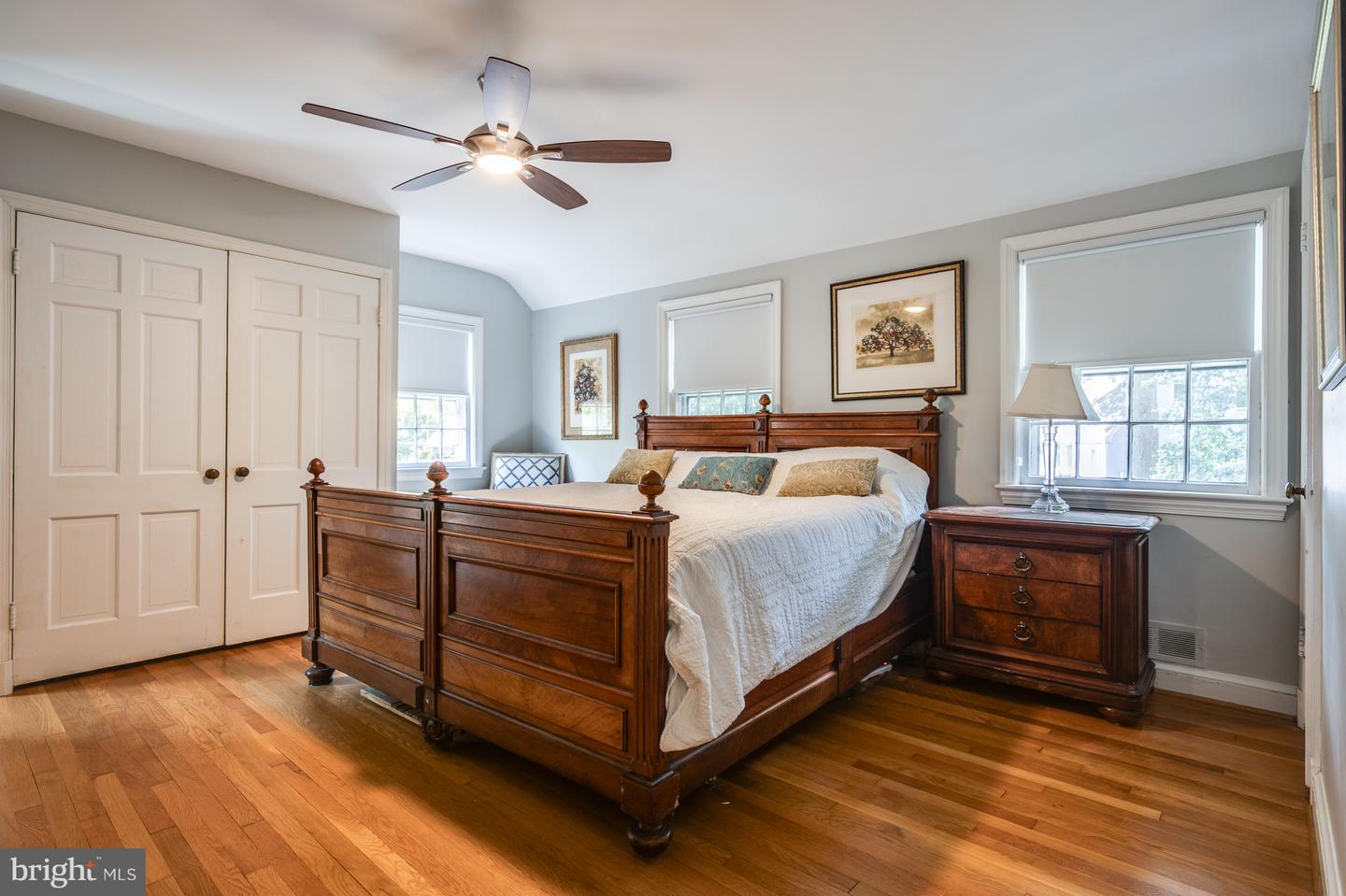 2460 N UTAH ST, ARLINGTON, Virginia 22207, 3 Bedrooms Bedrooms, ,2 BathroomsBathrooms,Residential,For sale,2460 N UTAH ST,VAAR2064576 MLS # VAAR2064576