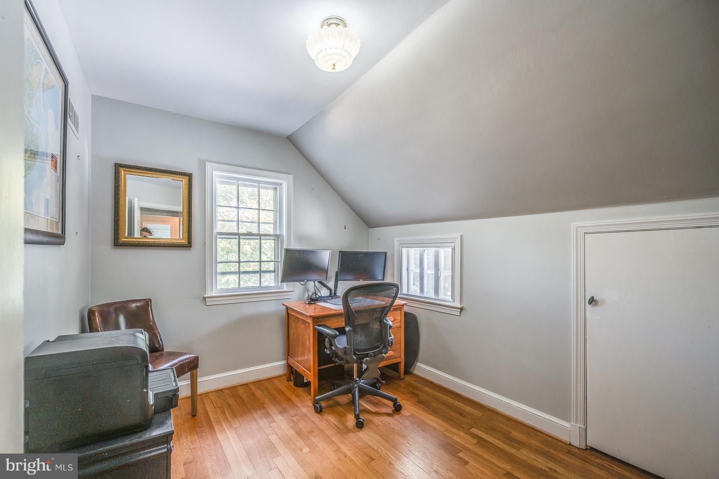 2460 N UTAH ST, ARLINGTON, Virginia 22207, 3 Bedrooms Bedrooms, ,2 BathroomsBathrooms,Residential,For sale,2460 N UTAH ST,VAAR2064576 MLS # VAAR2064576