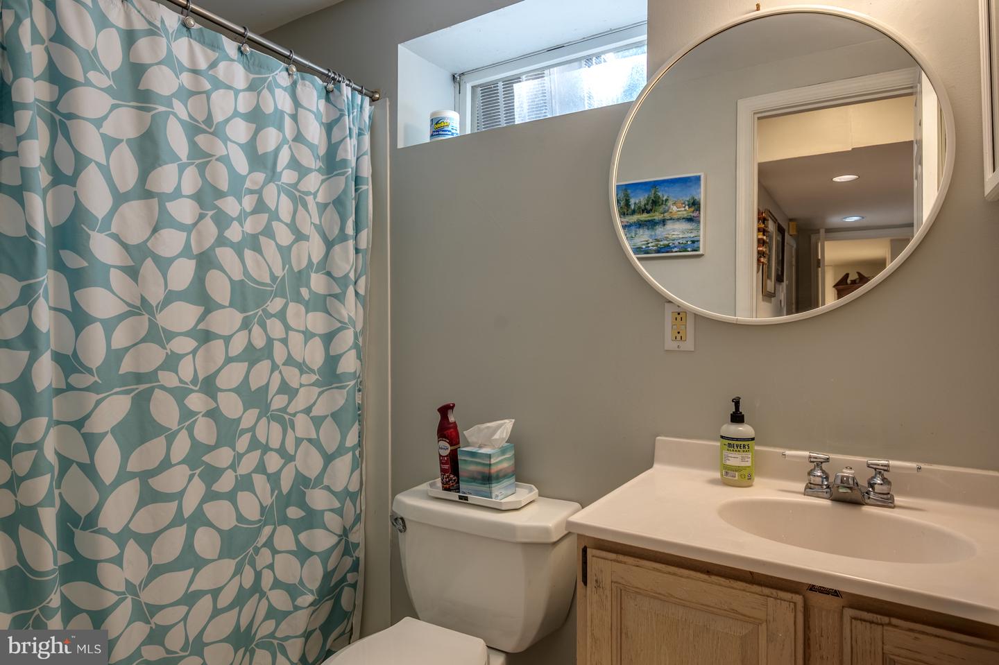 2460 N UTAH ST, ARLINGTON, Virginia 22207, 3 Bedrooms Bedrooms, ,2 BathroomsBathrooms,Residential,For sale,2460 N UTAH ST,VAAR2064576 MLS # VAAR2064576