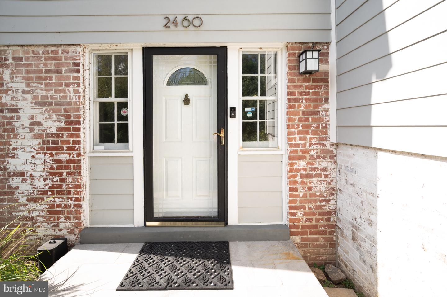2460 N UTAH ST, ARLINGTON, Virginia 22207, 3 Bedrooms Bedrooms, ,2 BathroomsBathrooms,Residential,For sale,2460 N UTAH ST,VAAR2064576 MLS # VAAR2064576