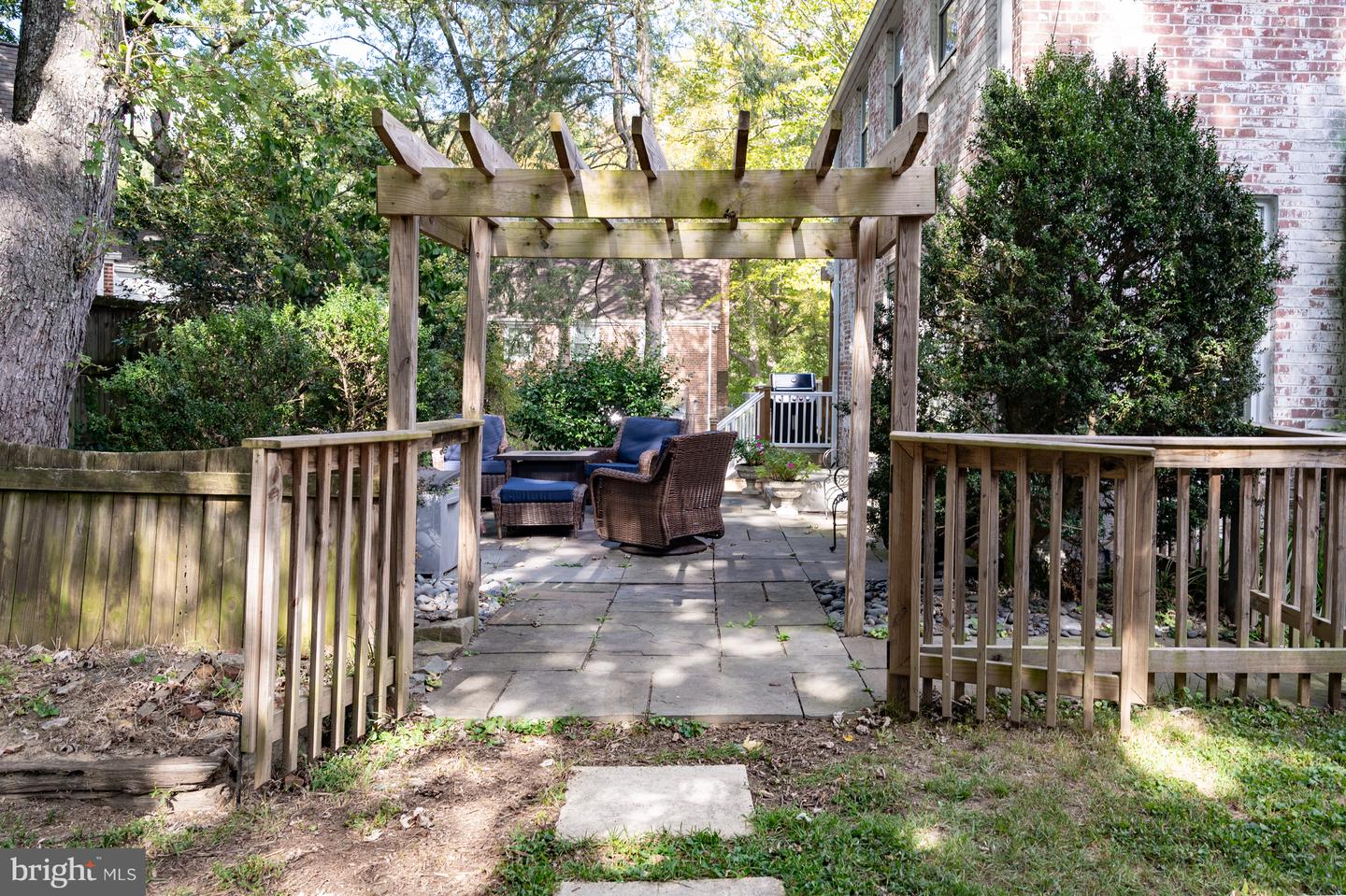 2460 N UTAH ST, ARLINGTON, Virginia 22207, 3 Bedrooms Bedrooms, ,2 BathroomsBathrooms,Residential,For sale,2460 N UTAH ST,VAAR2064576 MLS # VAAR2064576