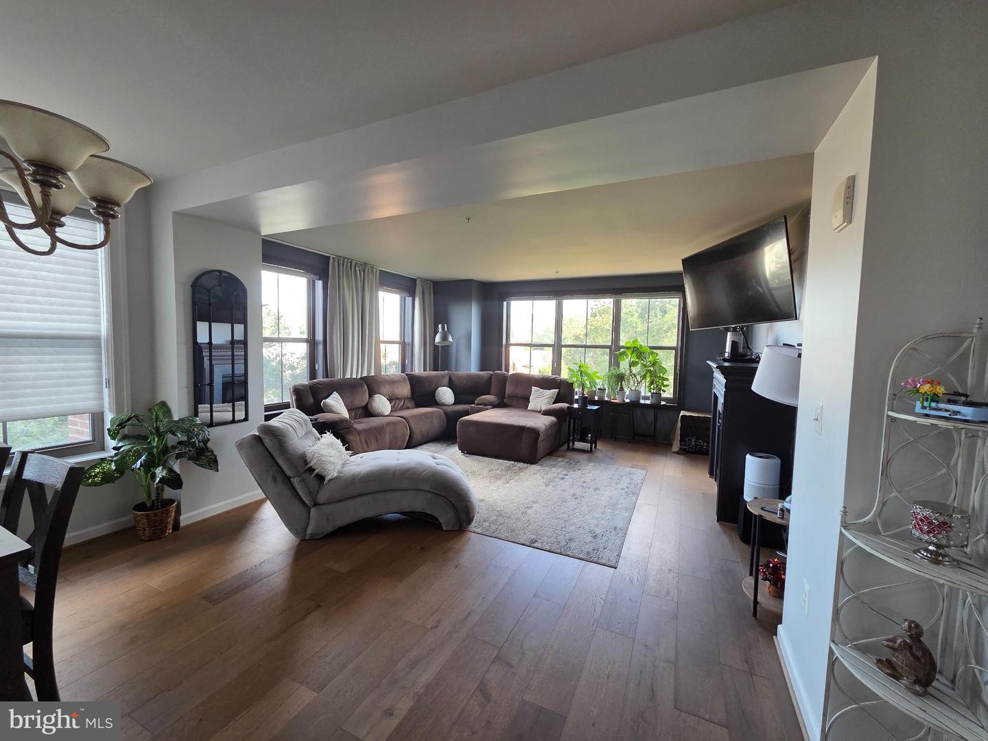 485 HARBOR SIDE ST #407, WOODBRIDGE, Virginia 22191, 2 Bedrooms Bedrooms, 4 Rooms Rooms,2 BathroomsBathrooms,Residential,For sale,485 HARBOR SIDE ST #407,VAPW2105434 MLS # VAPW2105434
