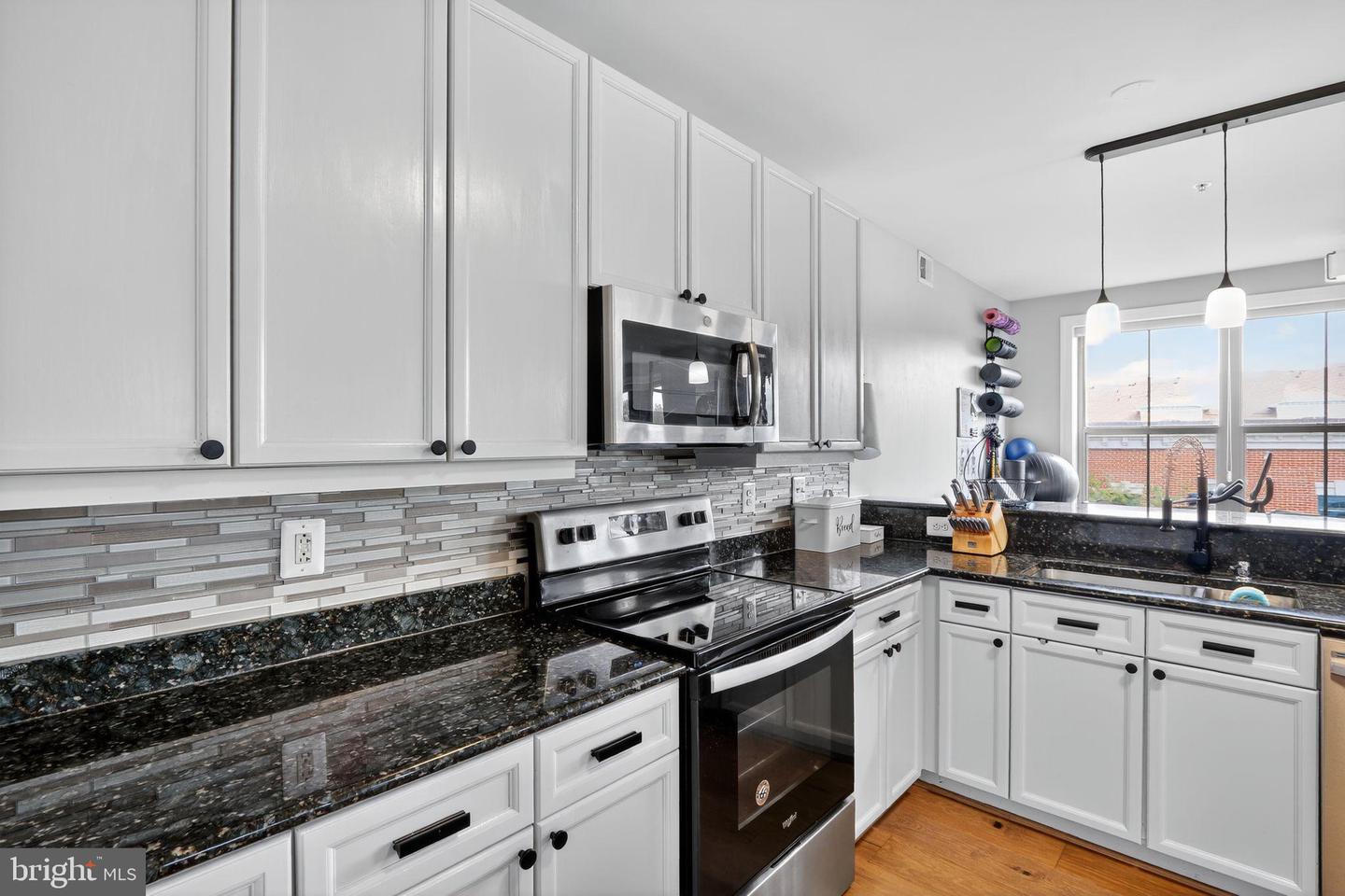 485 HARBOR SIDE ST #407, WOODBRIDGE, Virginia 22191, 2 Bedrooms Bedrooms, 4 Rooms Rooms,2 BathroomsBathrooms,Residential,For sale,485 HARBOR SIDE ST #407,VAPW2105434 MLS # VAPW2105434