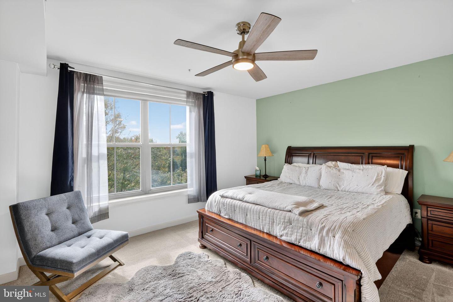 485 HARBOR SIDE ST #407, WOODBRIDGE, Virginia 22191, 2 Bedrooms Bedrooms, 4 Rooms Rooms,2 BathroomsBathrooms,Residential,For sale,485 HARBOR SIDE ST #407,VAPW2105434 MLS # VAPW2105434