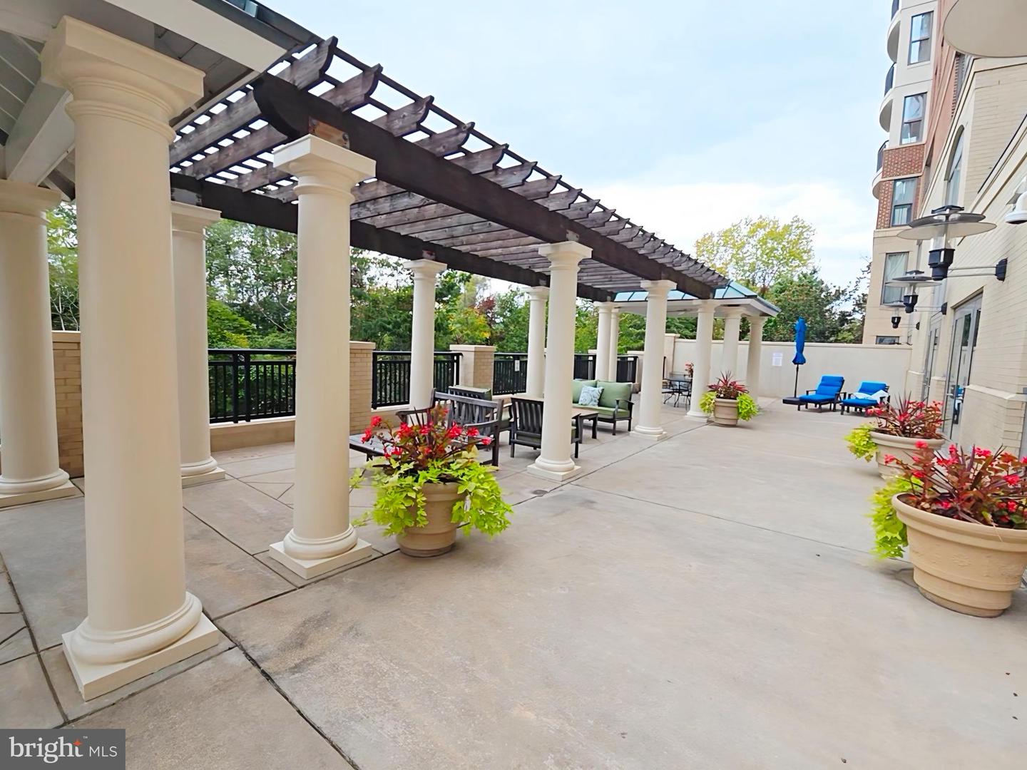 485 HARBOR SIDE ST #407, WOODBRIDGE, Virginia 22191, 2 Bedrooms Bedrooms, 4 Rooms Rooms,2 BathroomsBathrooms,Residential,For sale,485 HARBOR SIDE ST #407,VAPW2105434 MLS # VAPW2105434