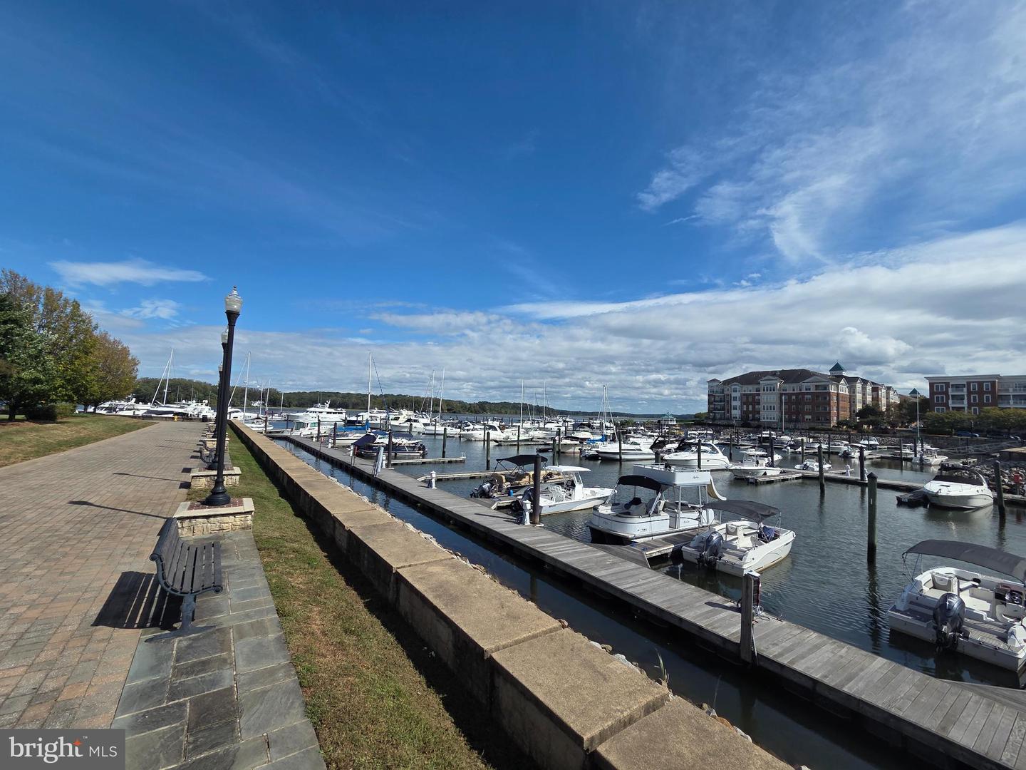 485 HARBOR SIDE ST #407, WOODBRIDGE, Virginia 22191, 2 Bedrooms Bedrooms, 4 Rooms Rooms,2 BathroomsBathrooms,Residential,For sale,485 HARBOR SIDE ST #407,VAPW2105434 MLS # VAPW2105434