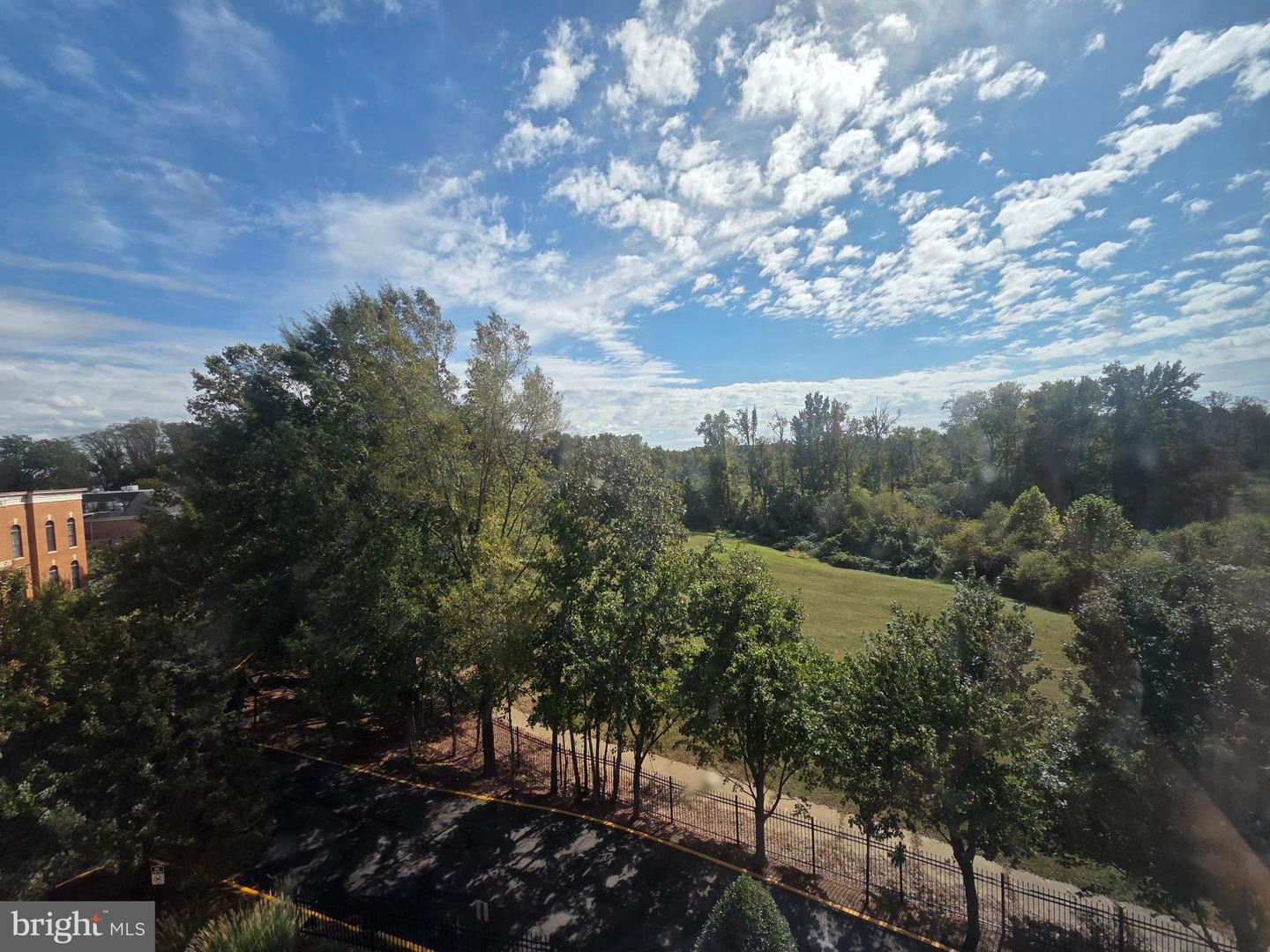 485 HARBOR SIDE ST #407, WOODBRIDGE, Virginia 22191, 2 Bedrooms Bedrooms, 4 Rooms Rooms,2 BathroomsBathrooms,Residential,For sale,485 HARBOR SIDE ST #407,VAPW2105434 MLS # VAPW2105434