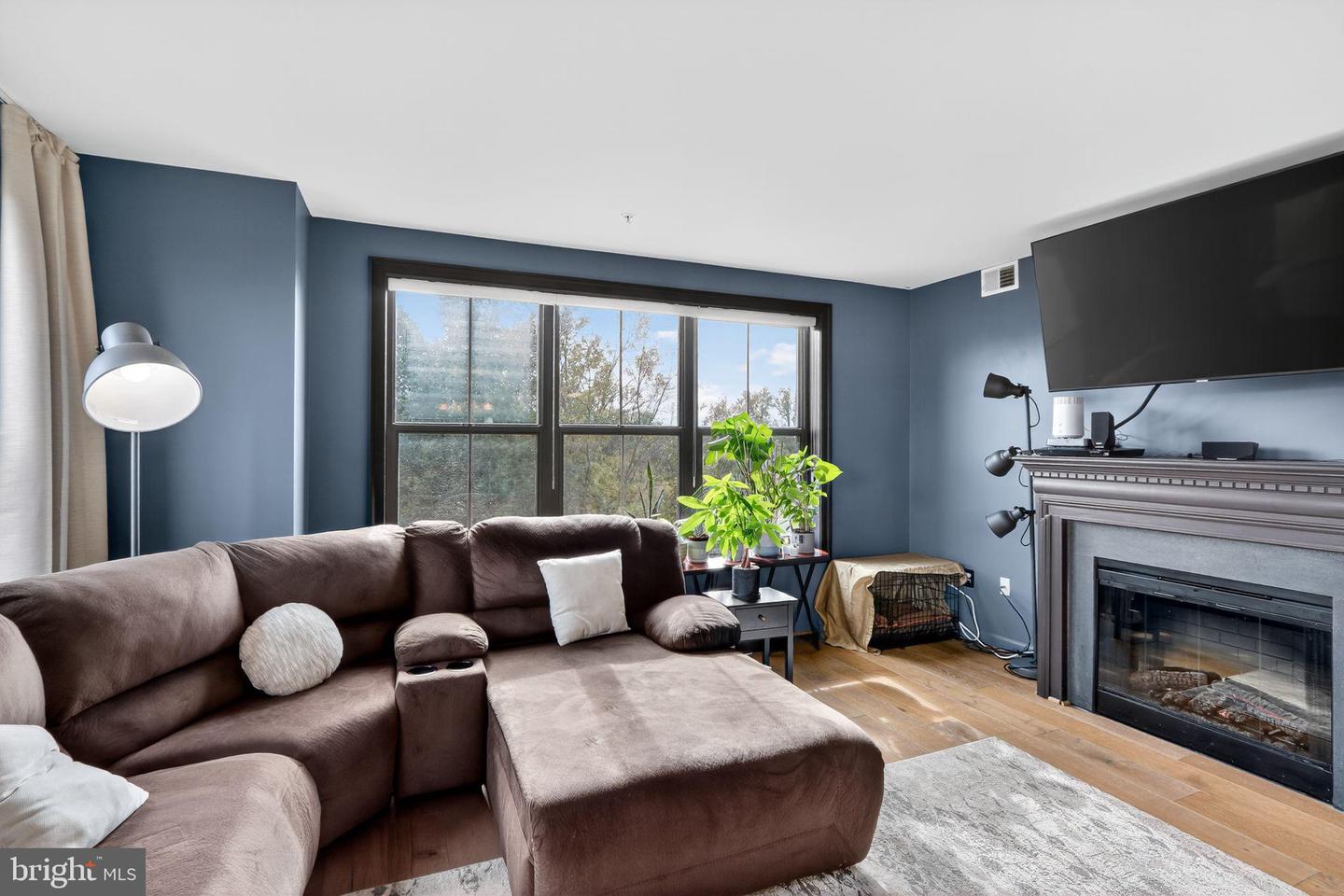 485 HARBOR SIDE ST #407, WOODBRIDGE, Virginia 22191, 2 Bedrooms Bedrooms, 4 Rooms Rooms,2 BathroomsBathrooms,Residential,For sale,485 HARBOR SIDE ST #407,VAPW2105434 MLS # VAPW2105434