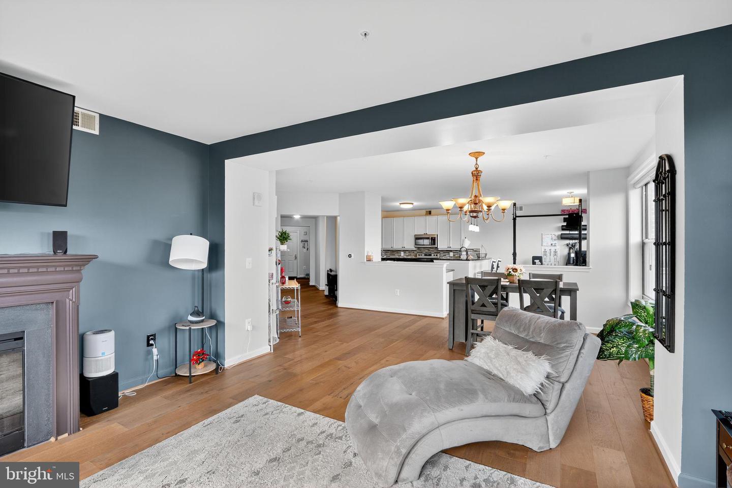 485 HARBOR SIDE ST #407, WOODBRIDGE, Virginia 22191, 2 Bedrooms Bedrooms, 4 Rooms Rooms,2 BathroomsBathrooms,Residential,For sale,485 HARBOR SIDE ST #407,VAPW2105434 MLS # VAPW2105434