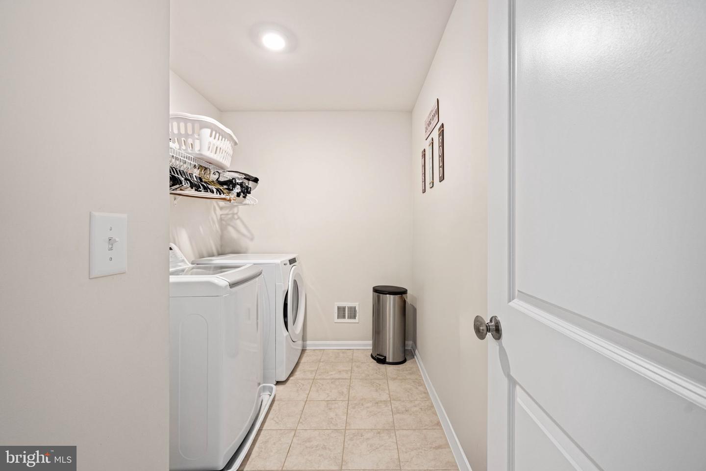 153 HOLLYCREST PL, STAFFORD, Virginia 22554, 5 Bedrooms Bedrooms, ,4 BathroomsBathrooms,Residential,For sale,153 HOLLYCREST PL,VAST2043302 MLS # VAST2043302 153 HOLLYCREST PL, STAFFORD, Virginia 22554, 5 Bedrooms Bedrooms, ,4 BathroomsBathrooms,Residential,For sale,153 HOLLYCREST PL,VAST2043302 MLS # VAST2043302