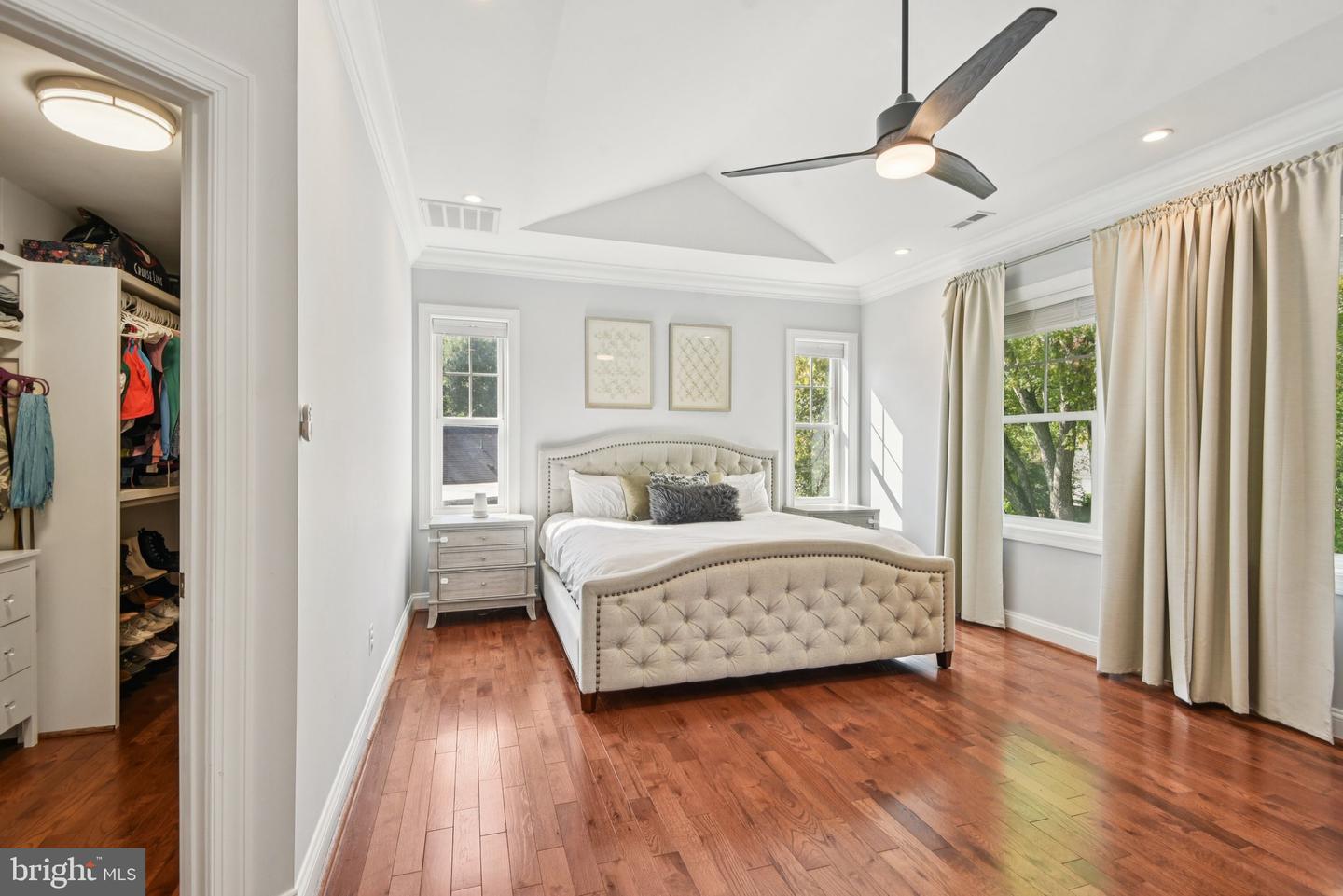 6938 WESTON RD, FALLS CHURCH, Virginia 22042, 5 Bedrooms Bedrooms, ,4 BathroomsBathrooms,Residential,For sale,6938 WESTON RD,VAFX2272892 MLS # VAFX2272892