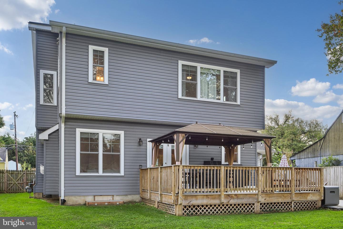 6938 WESTON RD, FALLS CHURCH, Virginia 22042, 5 Bedrooms Bedrooms, ,4 BathroomsBathrooms,Residential,For sale,6938 WESTON RD,VAFX2272892 MLS # VAFX2272892