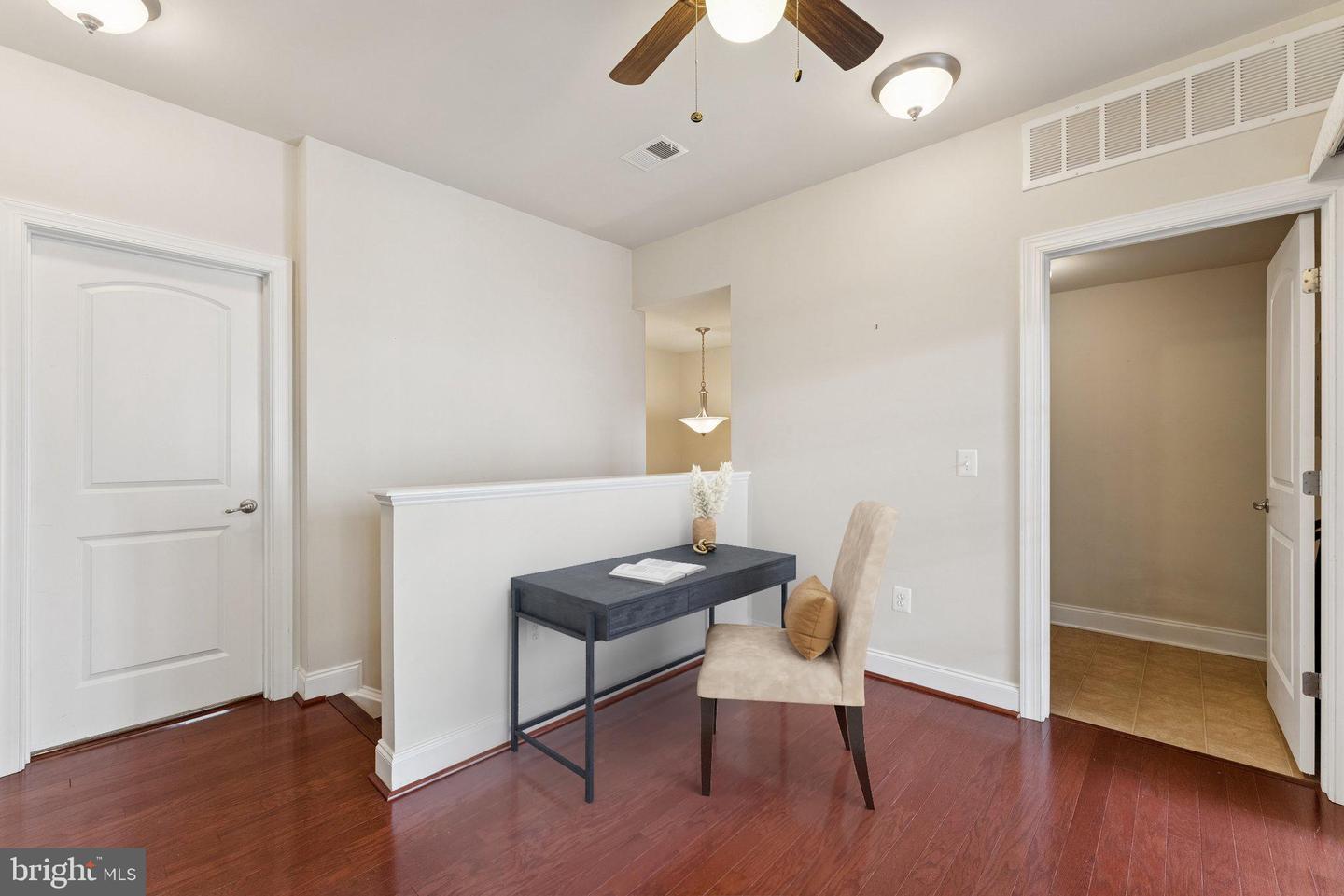 15227 LANCASHIRE DR, WOODBRIDGE, Virginia 22191, 2 Bedrooms Bedrooms, ,2 BathroomsBathrooms,Residential,For sale,15227 LANCASHIRE DR,VAPW2105496 MLS # VAPW2105496