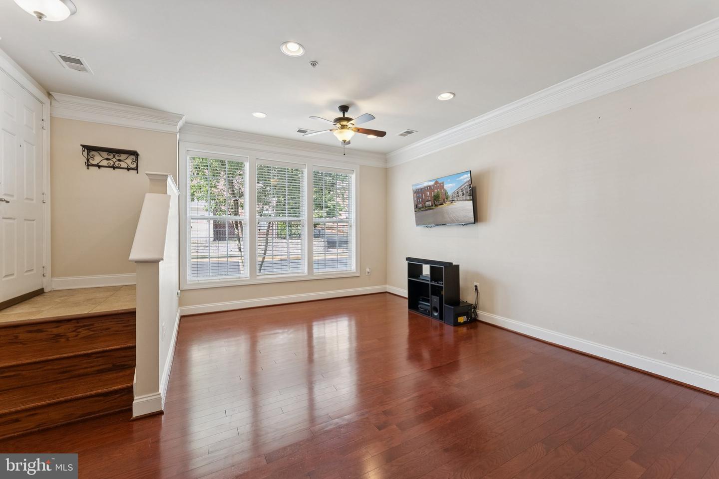 15227 LANCASHIRE DR, WOODBRIDGE, Virginia 22191, 2 Bedrooms Bedrooms, ,2 BathroomsBathrooms,Residential,For sale,15227 LANCASHIRE DR,VAPW2105496 MLS # VAPW2105496