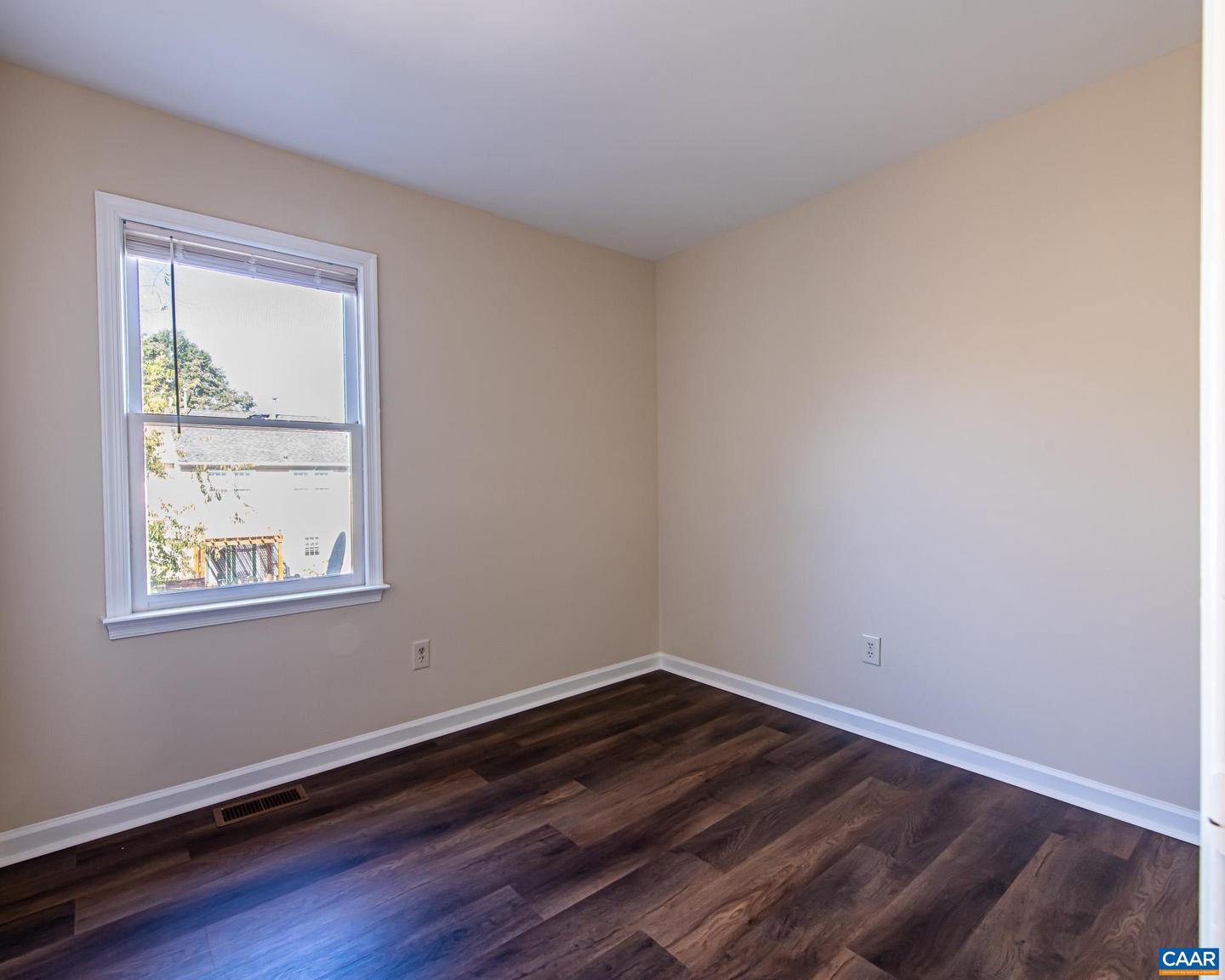 1421 MINOR RIDGE CT, CHARLOTTESVILLE, Virginia 22901, 3 Bedrooms Bedrooms, ,1 BathroomBathrooms,Residential,For sale,1421 MINOR RIDGE CT,669738 MLS # 669738