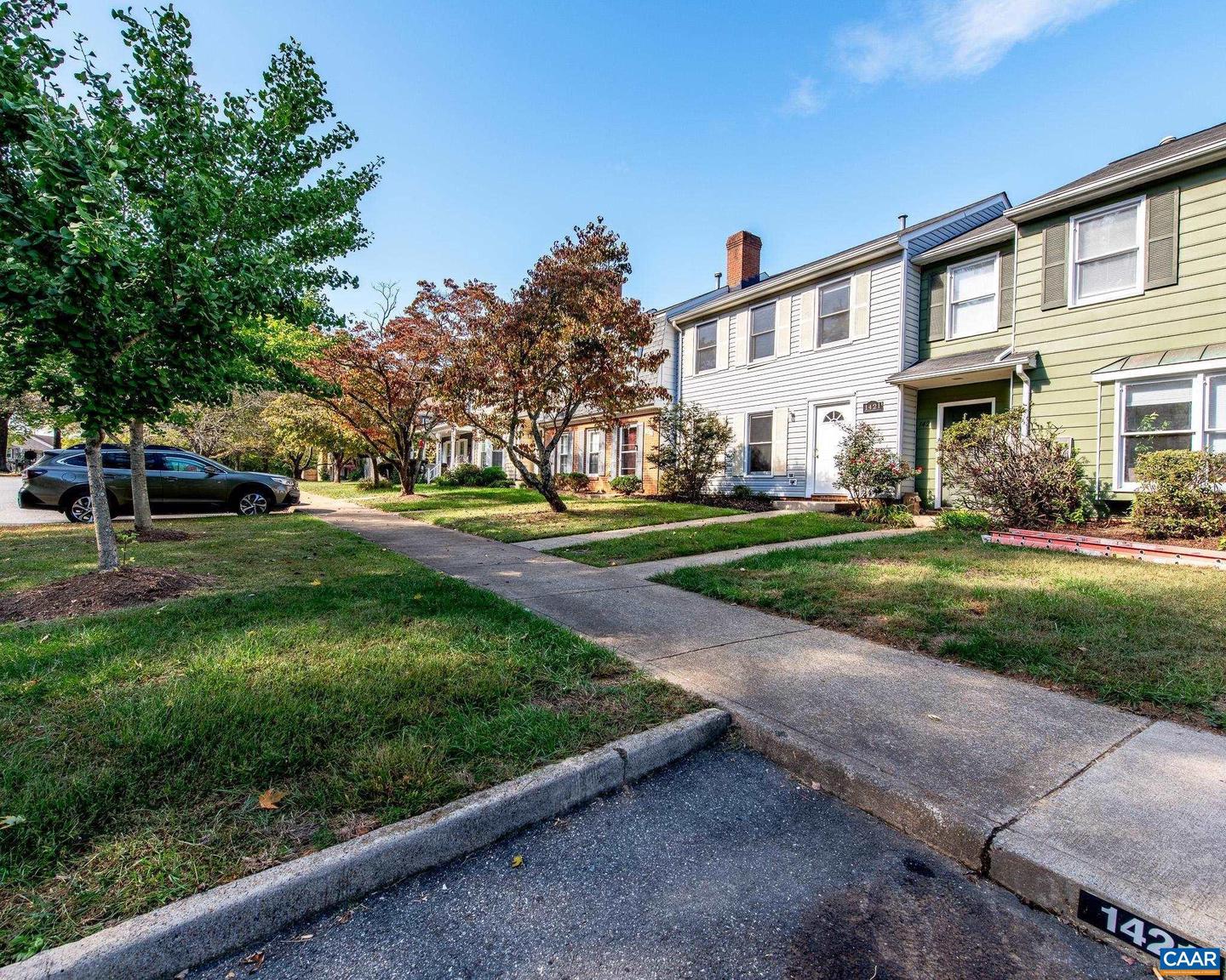 1421 MINOR RIDGE CT, CHARLOTTESVILLE, Virginia 22901, 3 Bedrooms Bedrooms, ,1 BathroomBathrooms,Residential,For sale,1421 MINOR RIDGE CT,669738 MLS # 669738