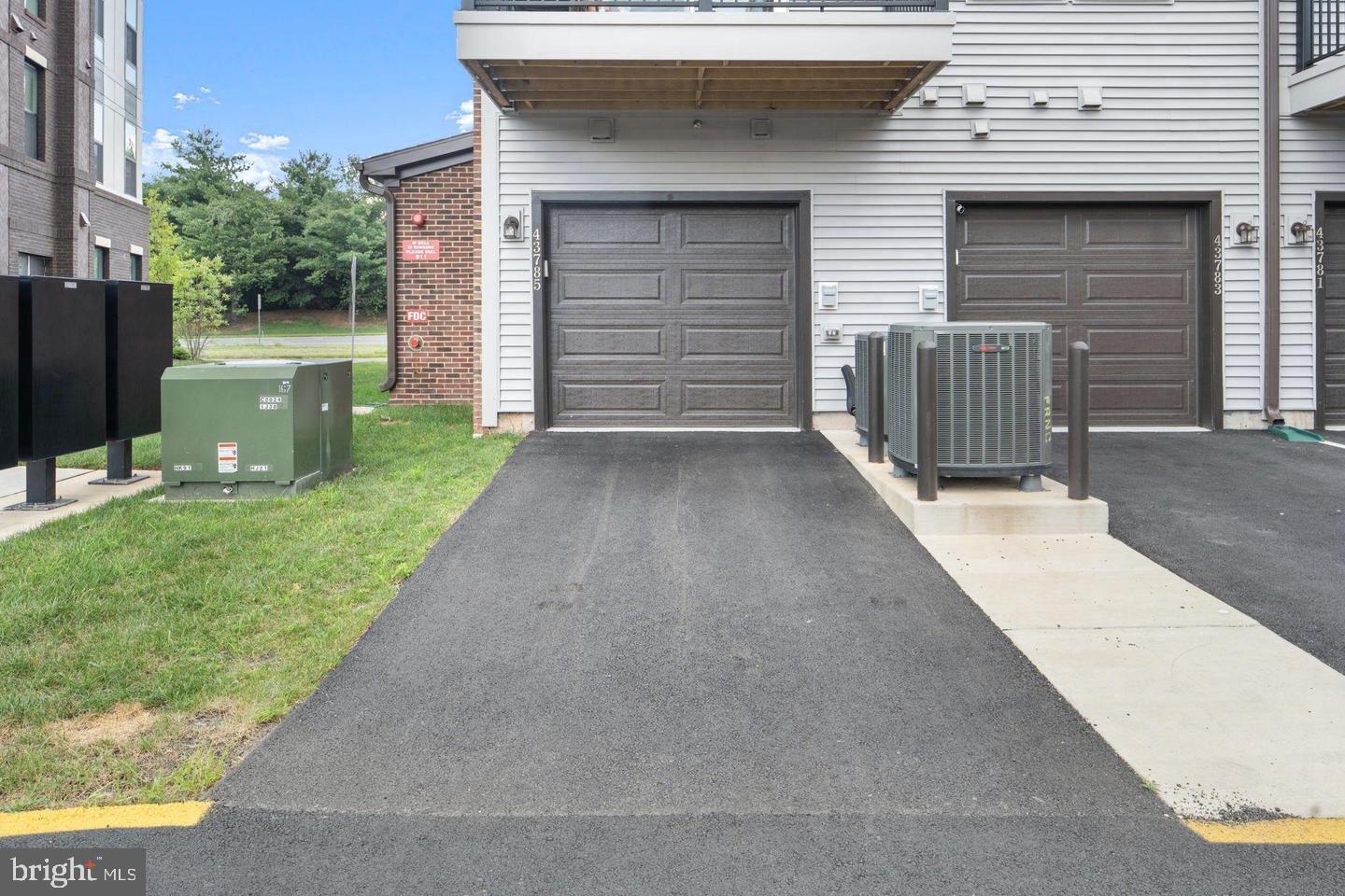 43785 TRANSIT SQ, ASHBURN, Virginia 20147, 3 Bedrooms Bedrooms, 8 Rooms Rooms,2 BathroomsBathrooms,Residential,For sale,43785 TRANSIT SQ,VALO2108356 MLS # VALO2108356 43785 TRANSIT SQ, ASHBURN, Virginia 20147, 3 Bedrooms Bedrooms, 8 Rooms Rooms,2 BathroomsBathrooms,Residential,For sale,43785 TRANSIT SQ,VALO2108356 MLS # VALO2108356