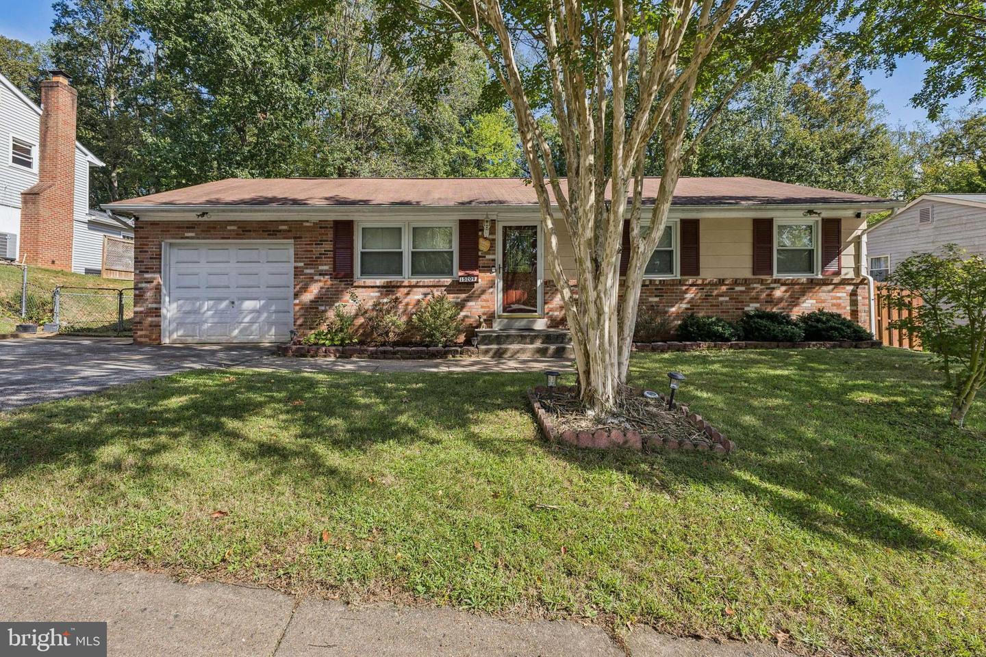 15209 CALEXICO LN, WOODBRIDGE, Virginia 22193, 3 Bedrooms Bedrooms, ,1 BathroomBathrooms,Residential,For sale,15209 CALEXICO LN,VAPW2105510 MLS # VAPW2105510