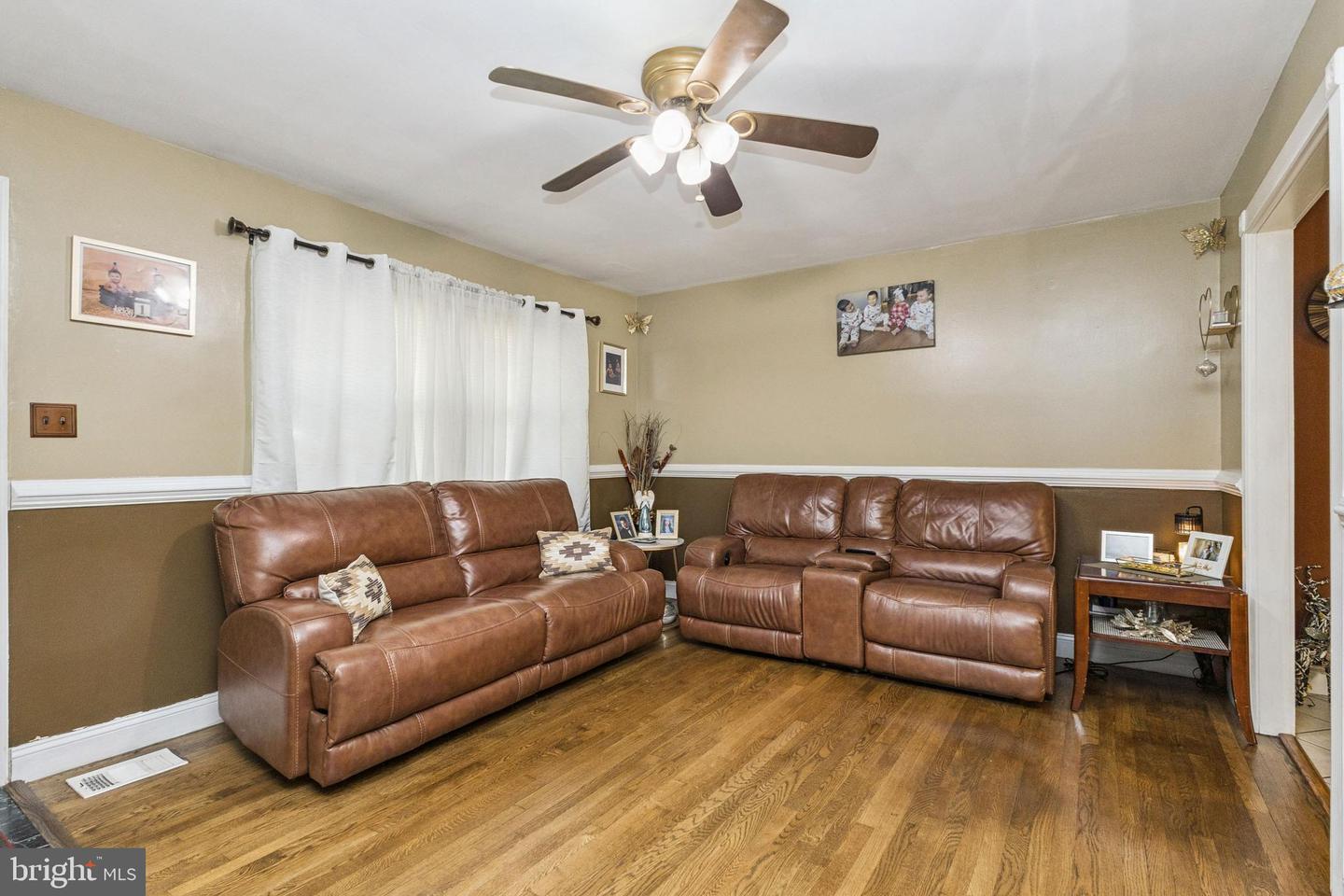 15209 CALEXICO LN, WOODBRIDGE, Virginia 22193, 3 Bedrooms Bedrooms, ,1 BathroomBathrooms,Residential,For sale,15209 CALEXICO LN,VAPW2105510 MLS # VAPW2105510
