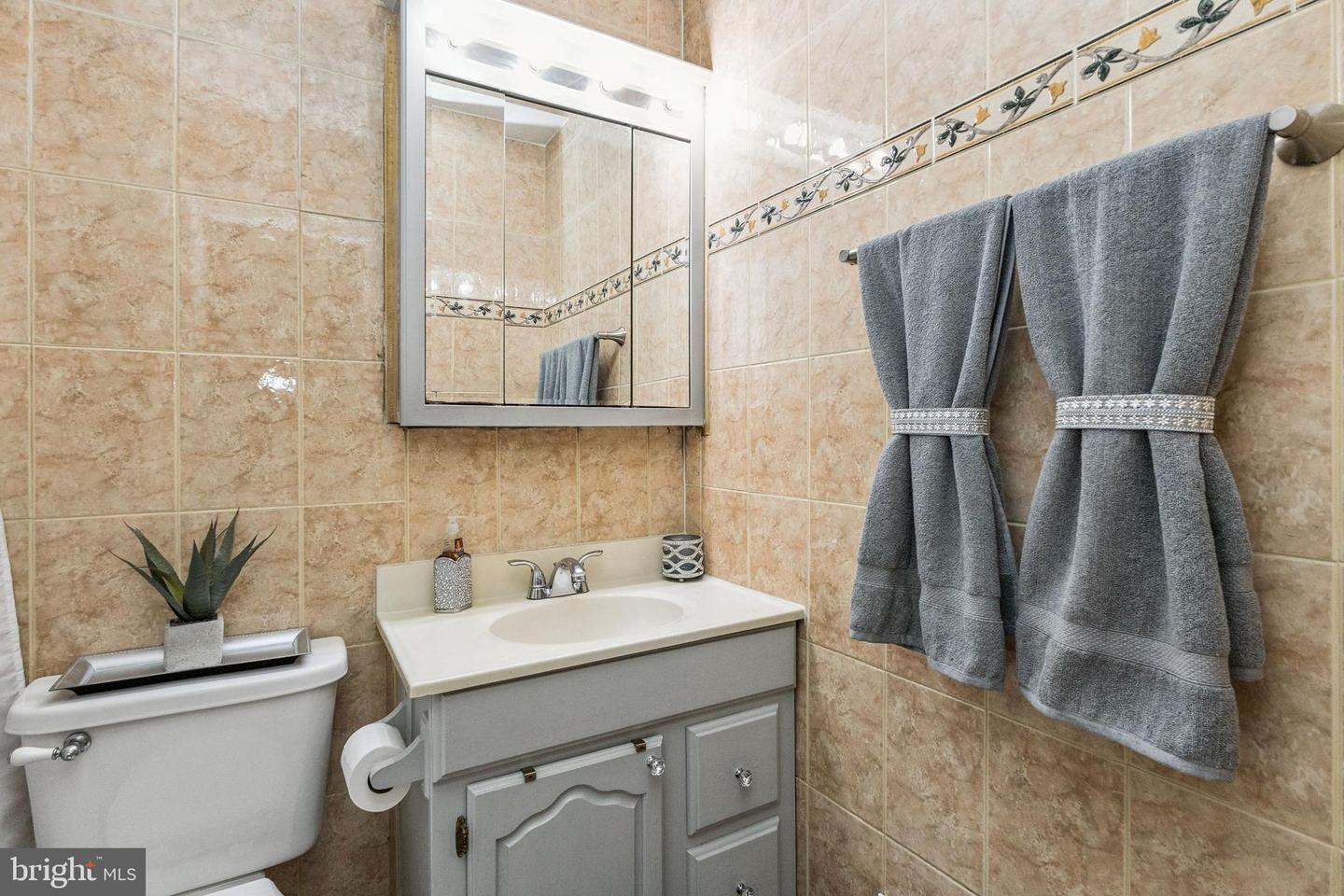 15209 CALEXICO LN, WOODBRIDGE, Virginia 22193, 3 Bedrooms Bedrooms, ,1 BathroomBathrooms,Residential,For sale,15209 CALEXICO LN,VAPW2105510 MLS # VAPW2105510
