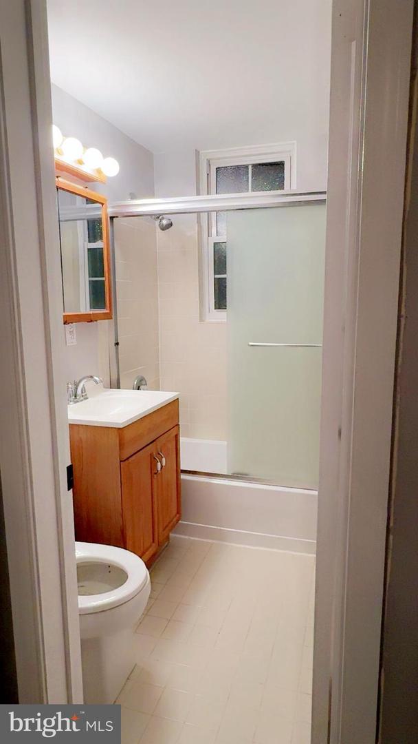 2021 KEY BLVD #12618, ARLINGTON, Virginia 22201, 2 Bedrooms Bedrooms, ,1 BathroomBathrooms,Residential,For sale,2021 KEY BLVD #12618,VAAR2064634 MLS # VAAR2064634 2021 KEY BLVD #12618, ARLINGTON, Virginia 22201, 2 Bedrooms Bedrooms, ,1 BathroomBathrooms,Residential,For sale,2021 KEY BLVD #12618,VAAR2064634 MLS # VAAR2064634