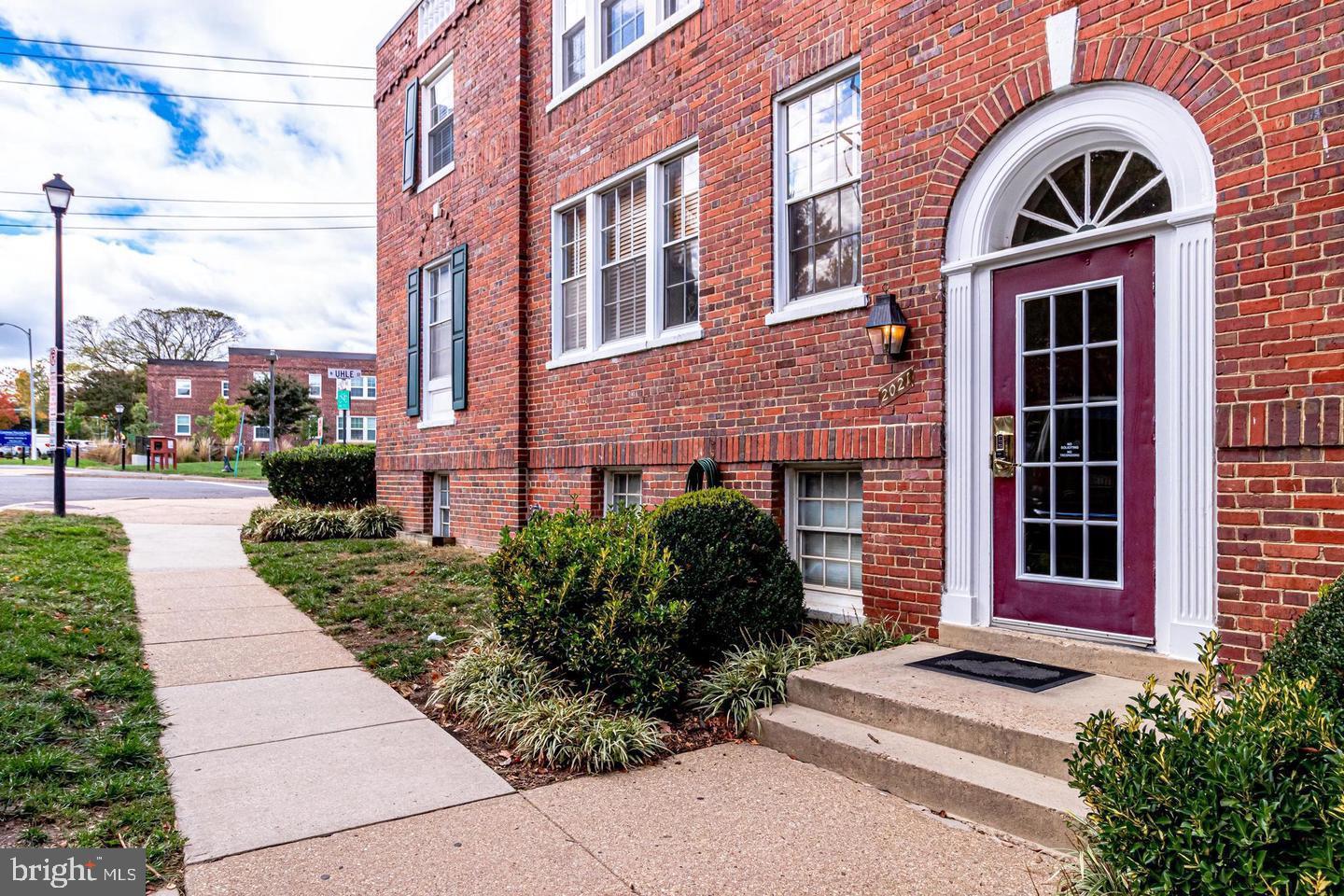 2021 KEY BLVD #12618, ARLINGTON, Virginia 22201, 2 Bedrooms Bedrooms, ,1 BathroomBathrooms,Residential,For sale,2021 KEY BLVD #12618,VAAR2064634 MLS # VAAR2064634