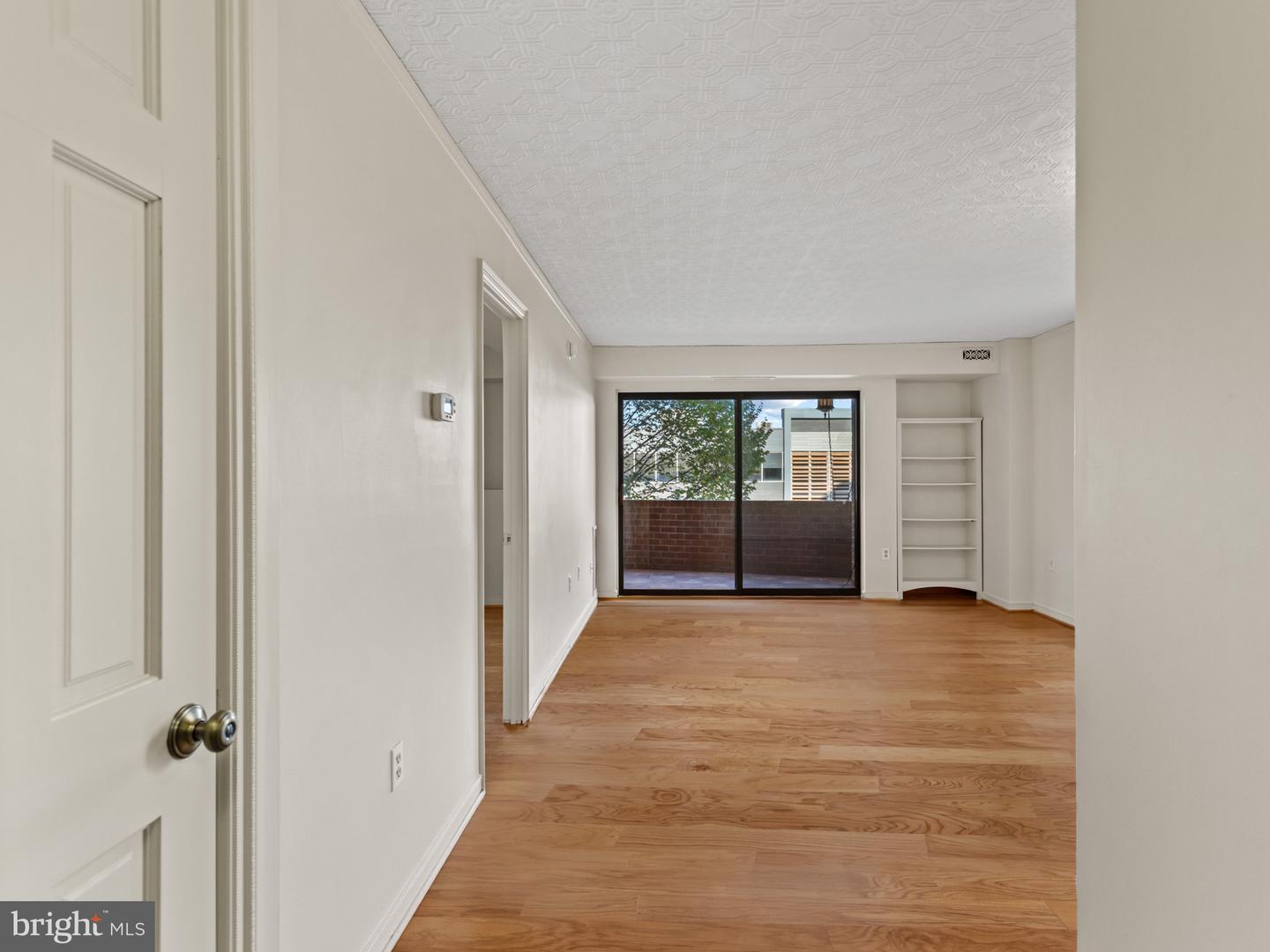 2320 WISCONSIN AVE NW #206, WASHINGTON, District Of Columbia 20007, 1 Bedroom Bedrooms, ,1 BathroomBathrooms,Residential,For sale,2320 WISCONSIN AVE NW #206,DCDC2225904 MLS # DCDC2225904