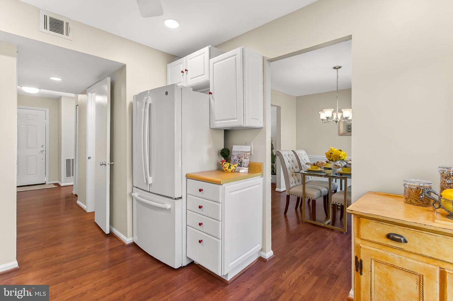 2810 ANDIRON LN, VIENNA, Virginia 22180, 3 Bedrooms Bedrooms, ,2 BathroomsBathrooms,Residential,For sale,2810 ANDIRON LN,VAFX2273176 MLS # VAFX2273176