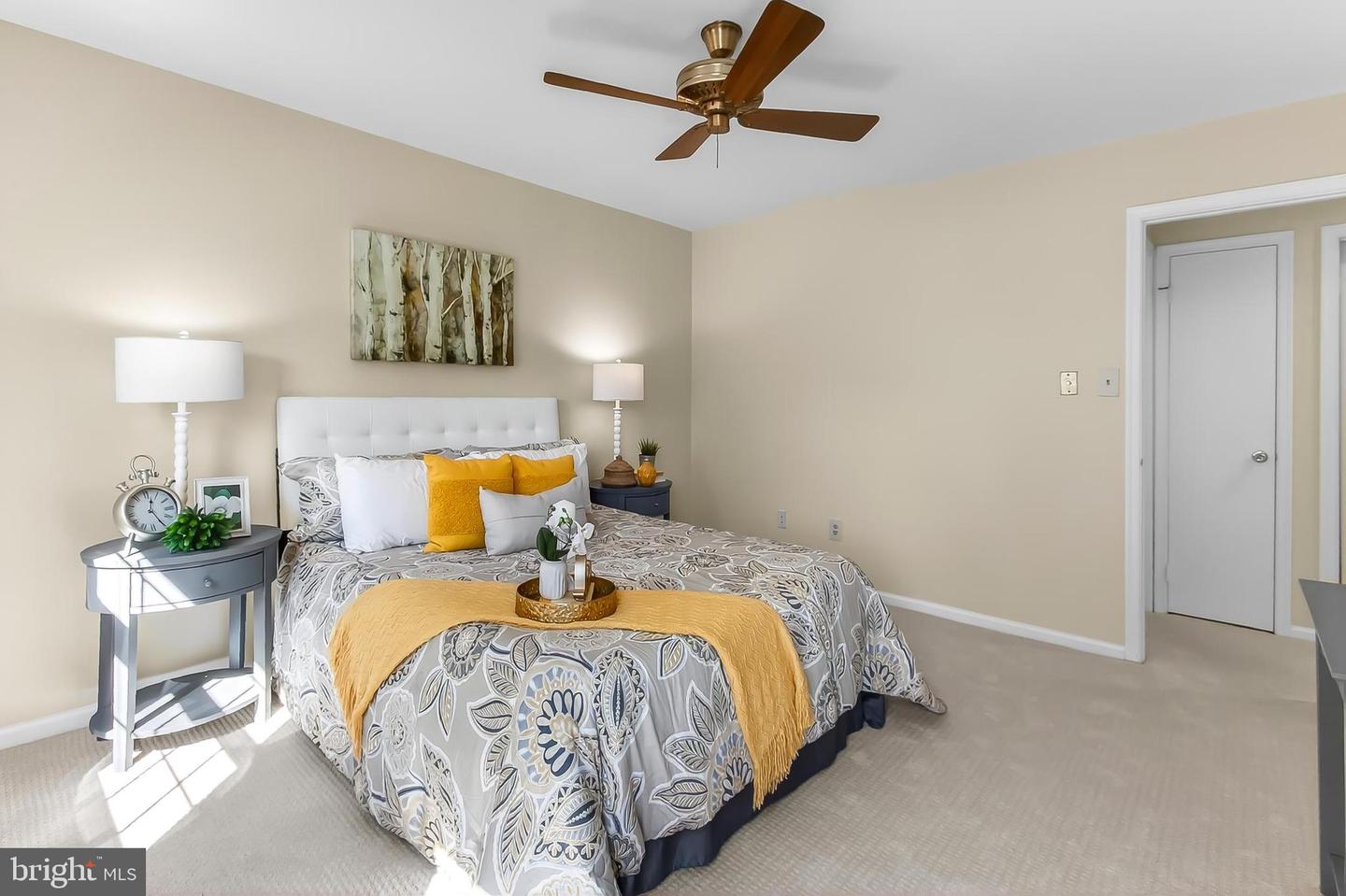 2810 ANDIRON LN, VIENNA, Virginia 22180, 3 Bedrooms Bedrooms, ,2 BathroomsBathrooms,Residential,For sale,2810 ANDIRON LN,VAFX2273176 MLS # VAFX2273176