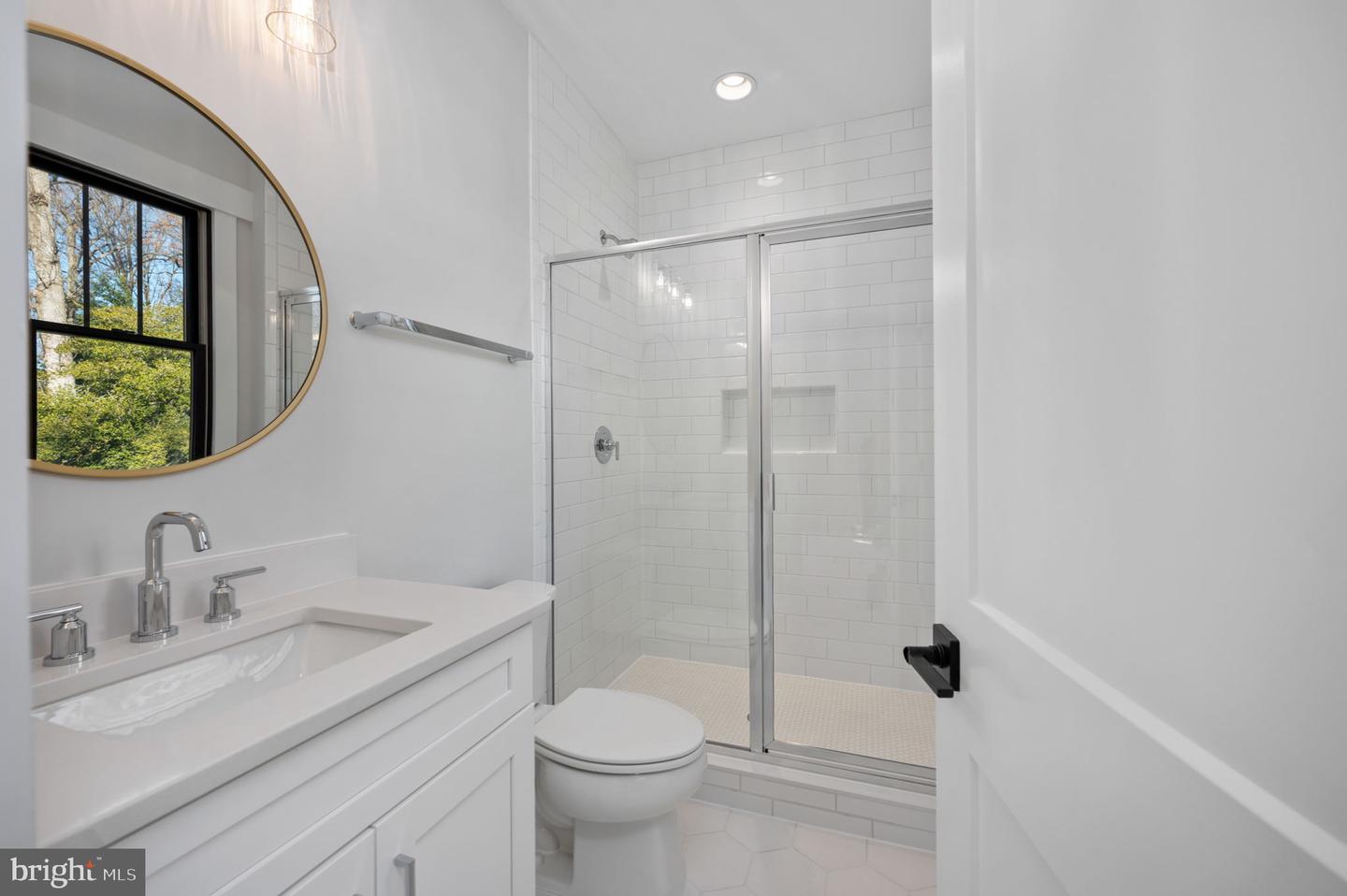 623 ECHOLS ST SE, VIENNA, Virginia 22180, 4 Bedrooms Bedrooms, 17 Rooms Rooms,5 BathroomsBathrooms,Residential,For sale,623 ECHOLS ST SE,VAFX2273208 MLS # VAFX2273208