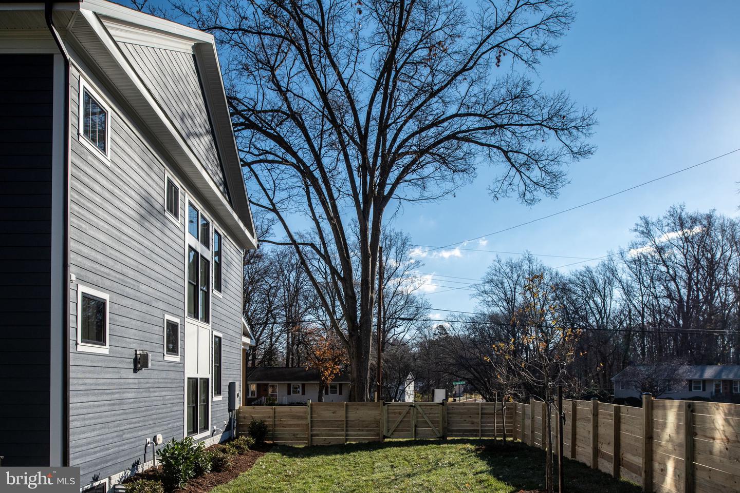 623 ECHOLS ST SE, VIENNA, Virginia 22180, 4 Bedrooms Bedrooms, 17 Rooms Rooms,5 BathroomsBathrooms,Residential,For sale,623 ECHOLS ST SE,VAFX2273208 MLS # VAFX2273208