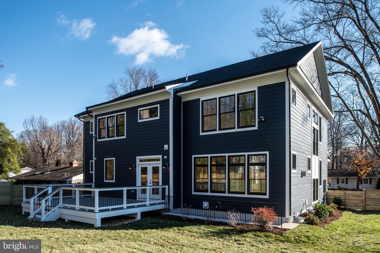 623 ECHOLS ST SE, VIENNA, Virginia 22180, 4 Bedrooms Bedrooms, 17 Rooms Rooms,5 BathroomsBathrooms,Residential,For sale,623 ECHOLS ST SE,VAFX2273208 MLS # VAFX2273208