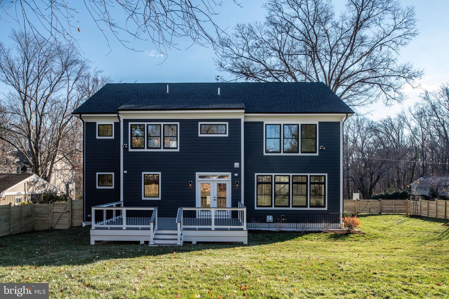 623 ECHOLS ST SE, VIENNA, Virginia 22180, 4 Bedrooms Bedrooms, 17 Rooms Rooms,5 BathroomsBathrooms,Residential,For sale,623 ECHOLS ST SE,VAFX2273208 MLS # VAFX2273208